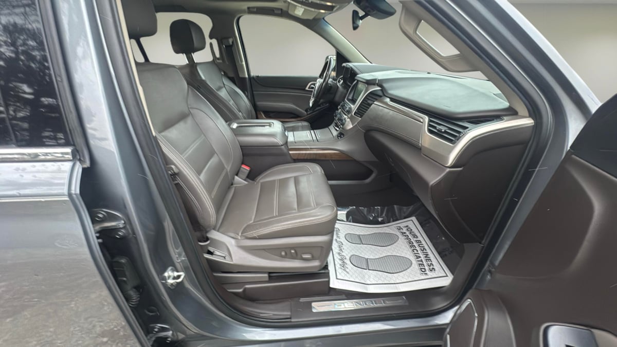 2019 GMC Yukon Denali - Photo 13