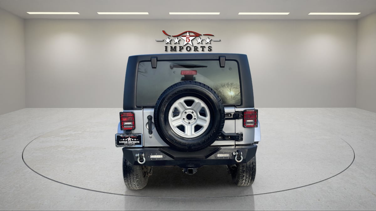 2015 Jeep Wrangler Sahara - Photo 4