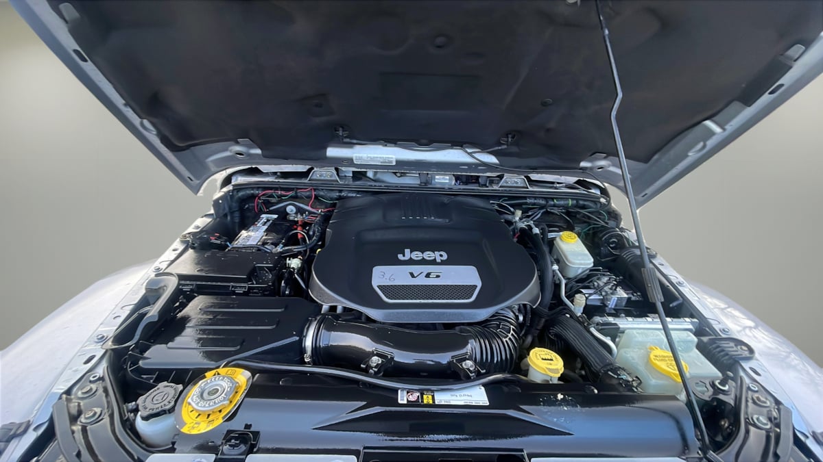 2015 Jeep Wrangler Sahara - Photo 21