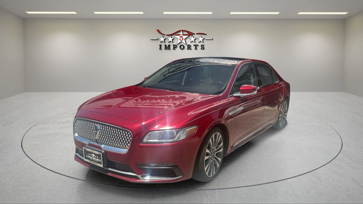 2017 Lincoln Continental Reserve FWD's photo