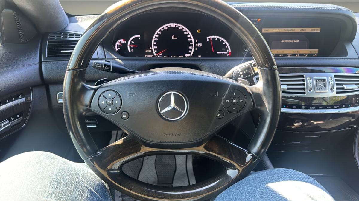 2014 Mercedes-Benz CL-Class CL63 AMG - Photo 12