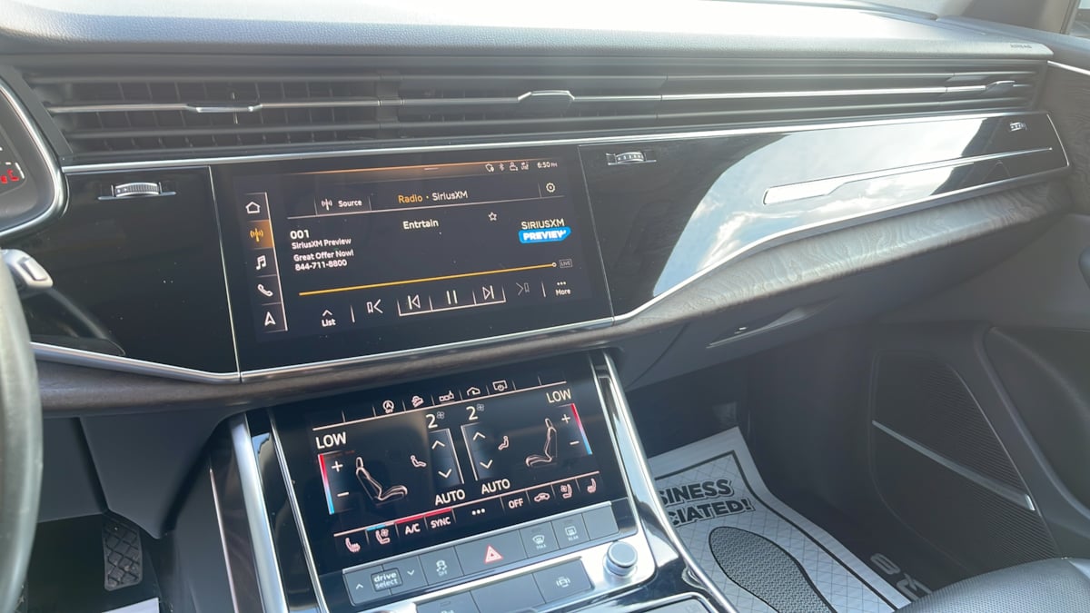 2019 Audi Q8 Premium Plus - Photo 10