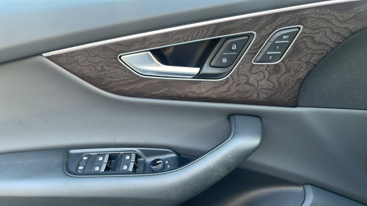 2019 Audi Q8 Premium Plus - Photo 14