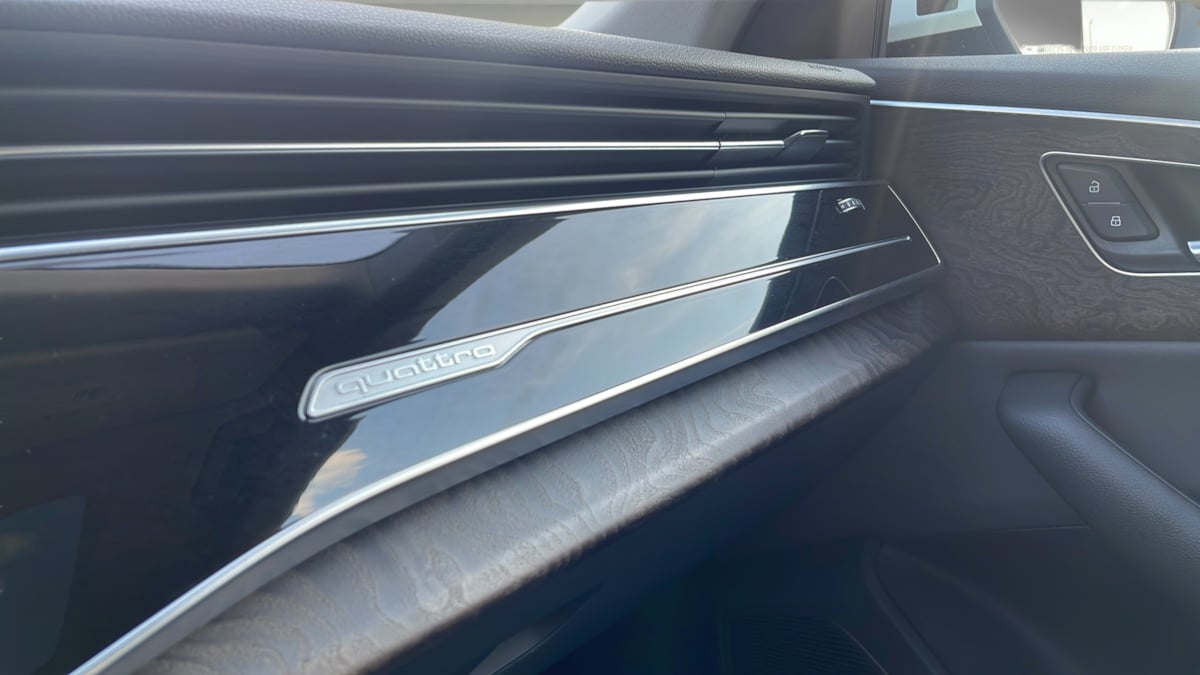 2019 Audi Q8 Premium Plus - Photo 23