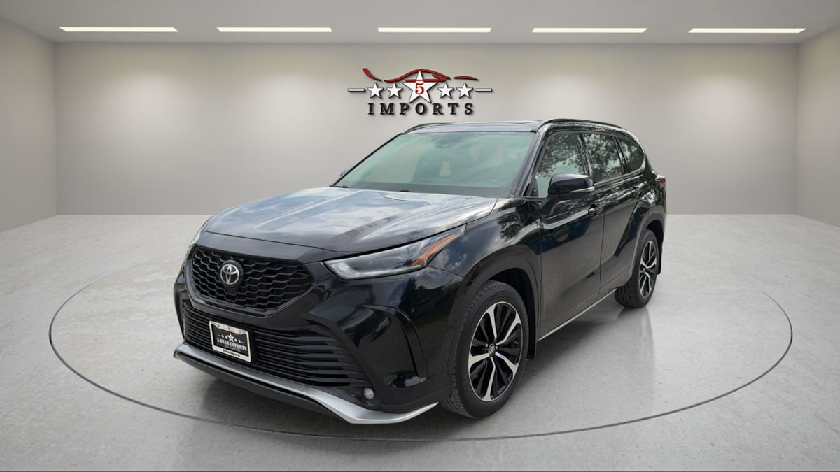 2022 Toyota Highlander XSE 4x4 V6's photo