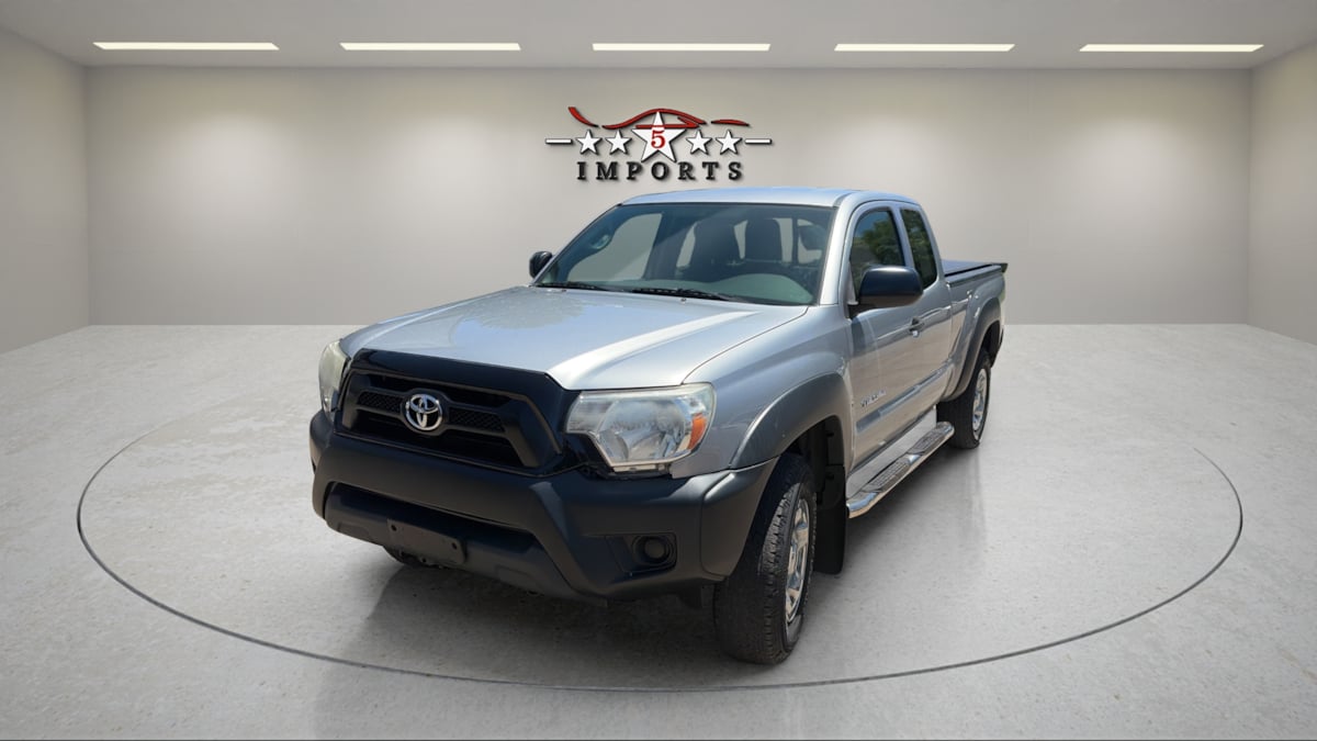 2014 Toyota Tacoma 4x4 Access Cab AT's photo