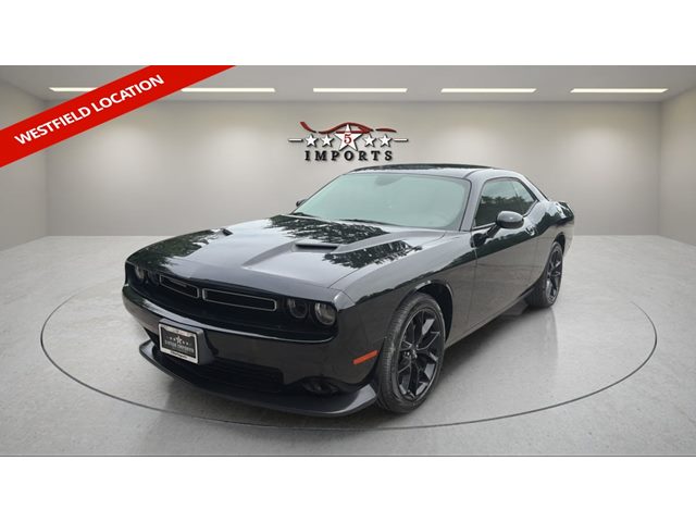 Pitch Black Clearcoat 2018 Dodge Challenger Coupe Rear-Wheel Drive Automatic