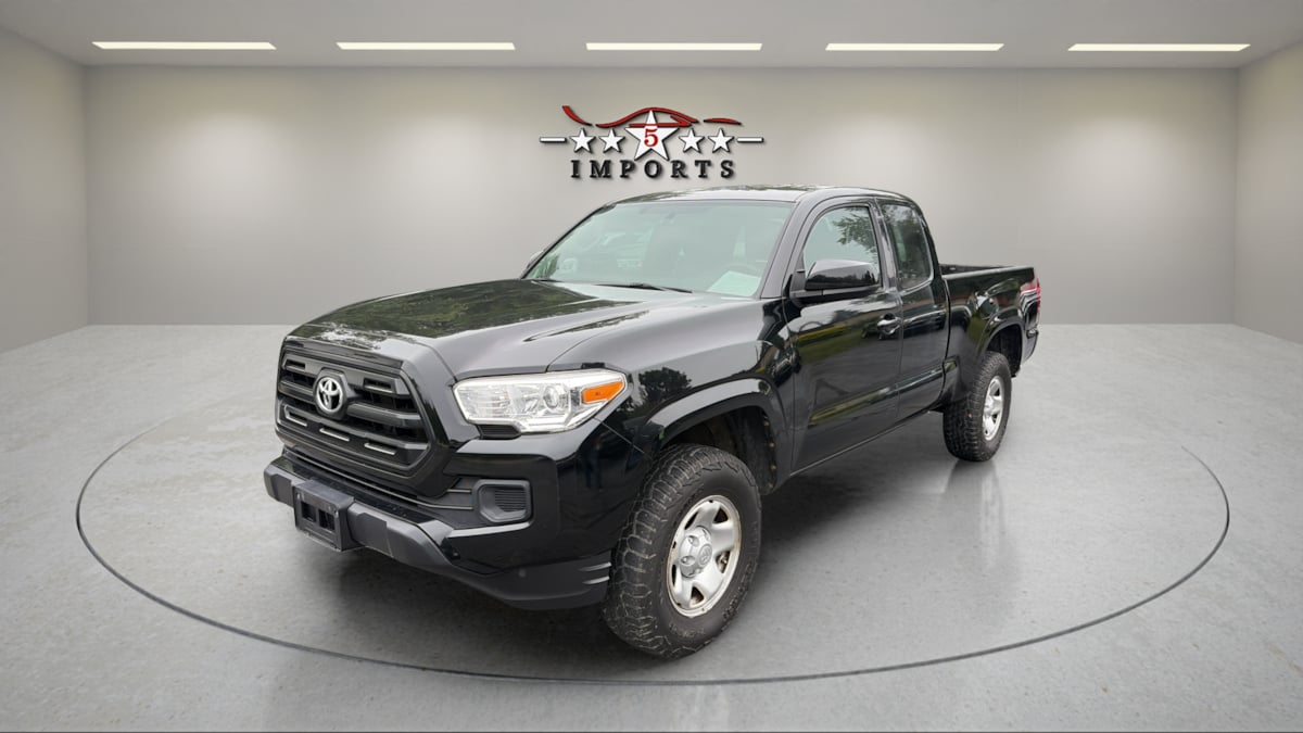 2017 Toyota Tacoma SR Access Cab 4x4 4-Cyl Auto Std Bed's photo