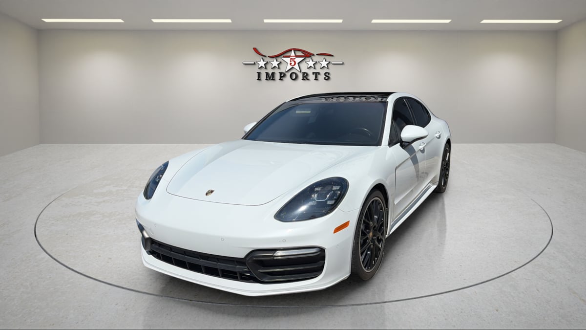 2018 Porsche Panamera 4