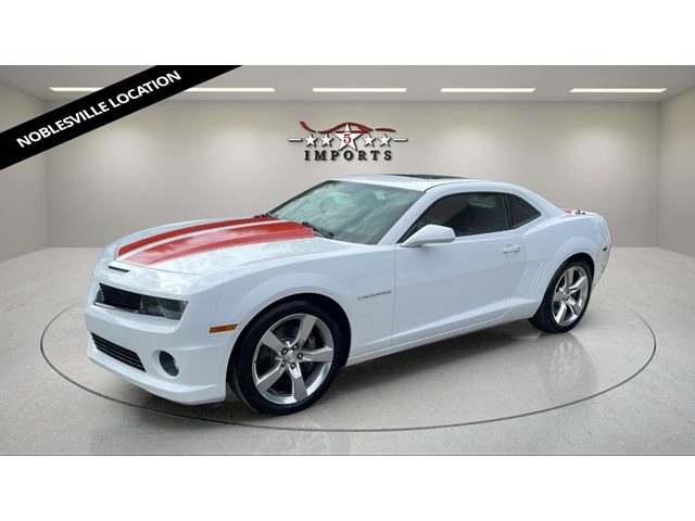 Summit White 2010 Chevrolet Camaro Coupe Rear-Wheel Drive Automatic