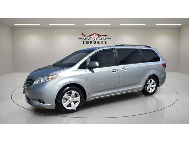 2015 Toyota Sienna Minivan Front-Wheel Drive Automatic