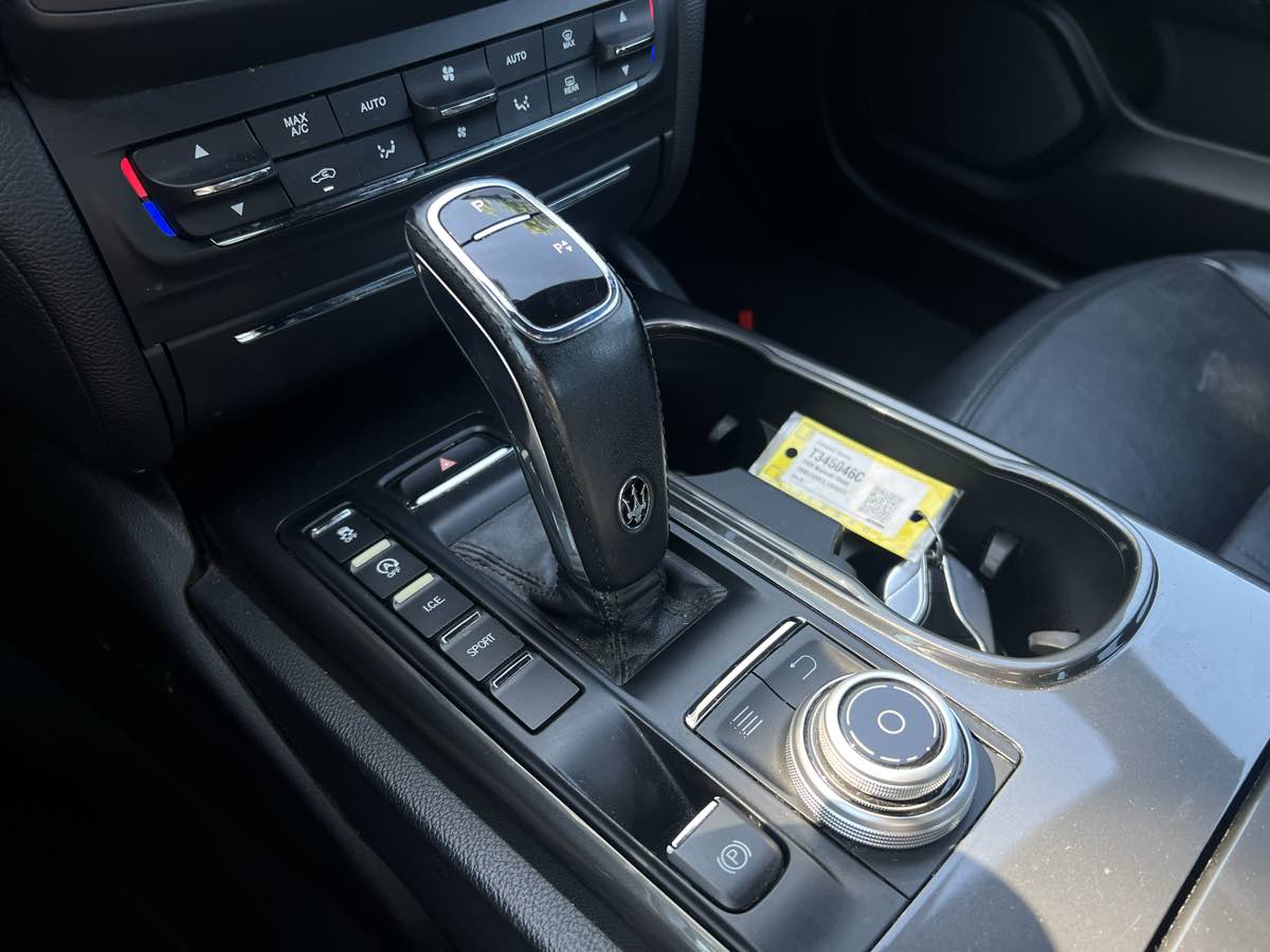2020 Maserati Ghibli Base - Photo 25