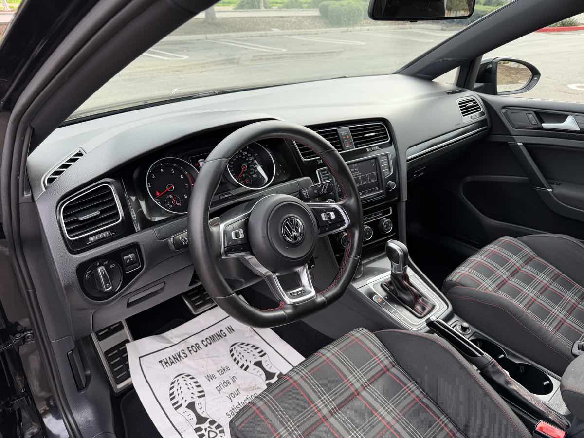 2016 Volkswagen Golf GTI S - Photo 11