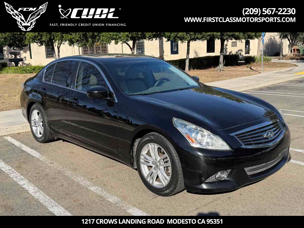 2010 INFINITI G 37 Journey's photo