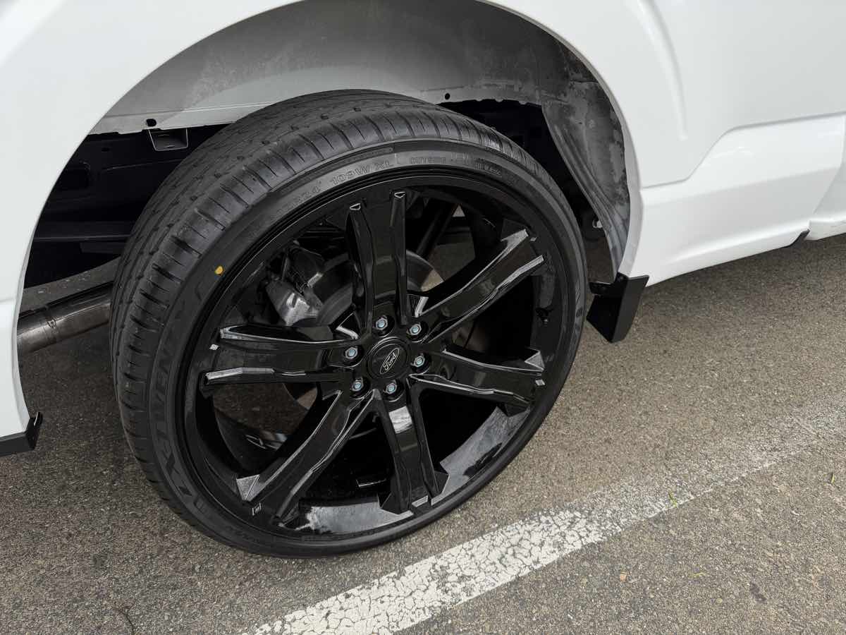 2023 Ford F-150 XL - Photo 12