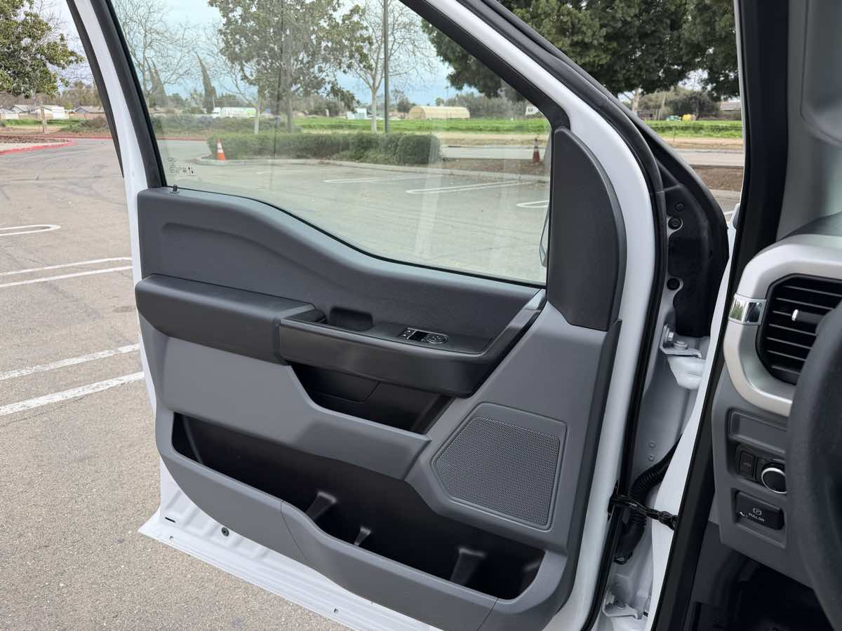 2023 Ford F-150 XL - Photo 16
