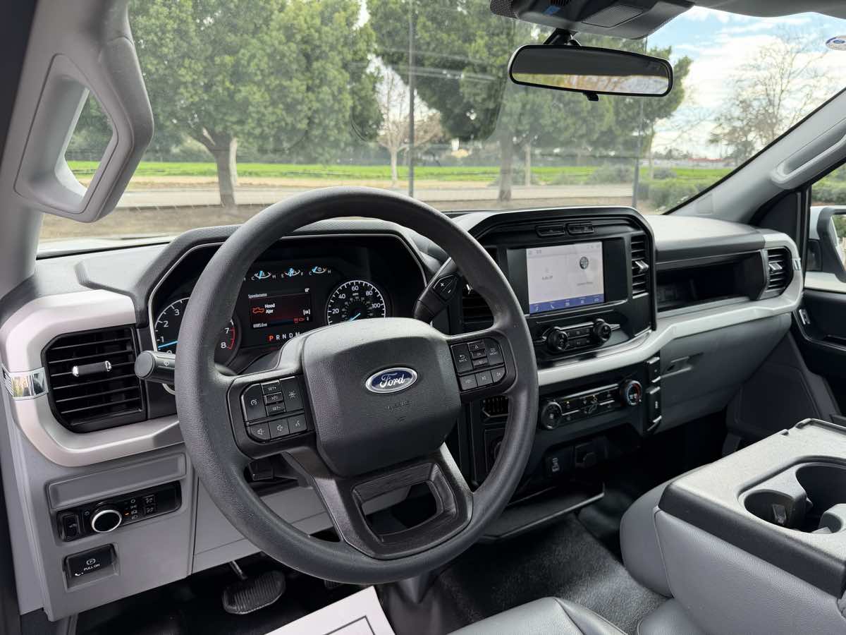 2023 Ford F-150 XL - Photo 17