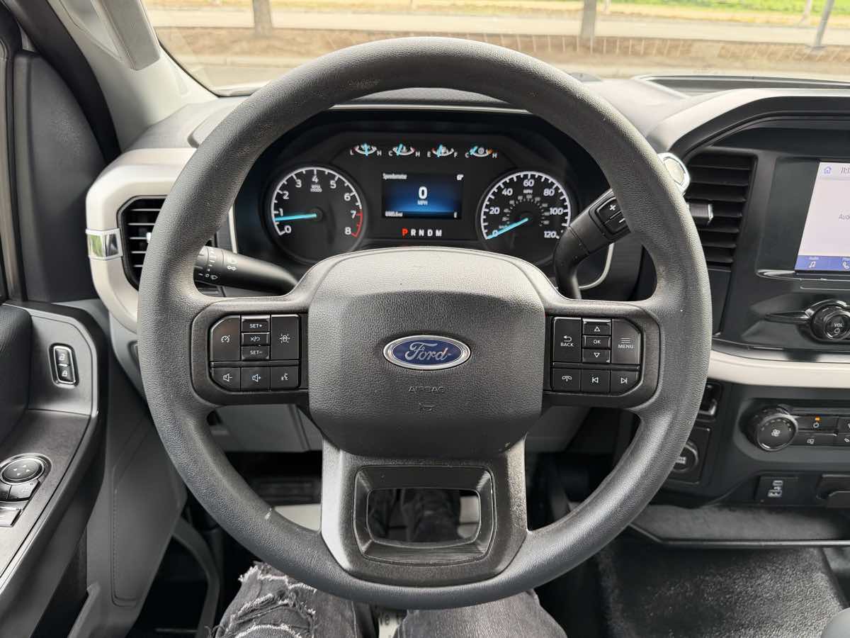 2023 Ford F-150 XL - Photo 18