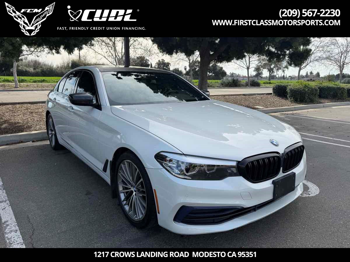 2019 BMW 5 Series 530i Sedan's photo