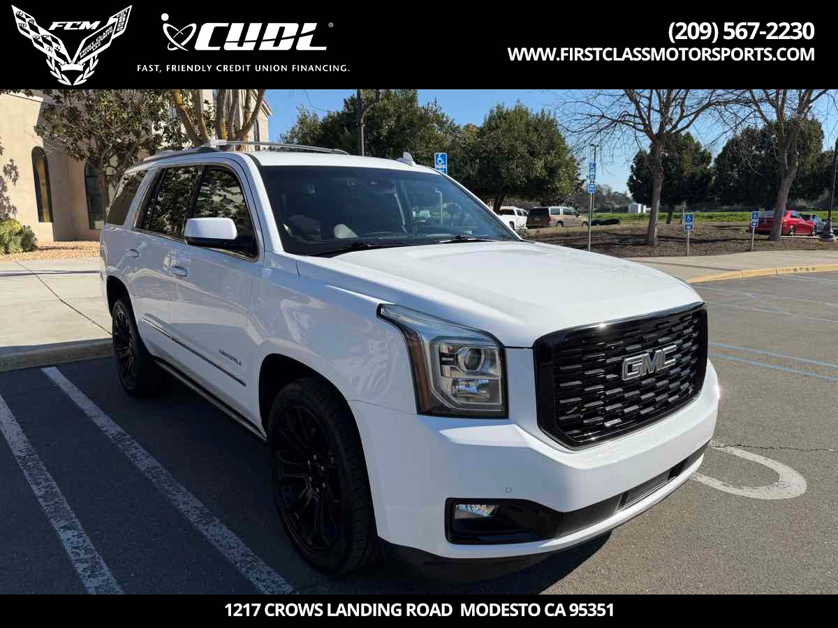 2016 GMC Yukon 4WD Denali's photo