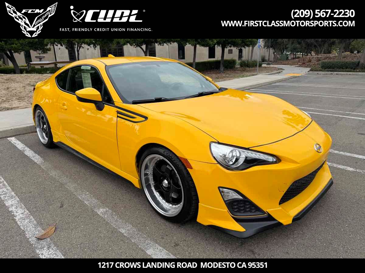 2015 Scion FR-S AT's photo