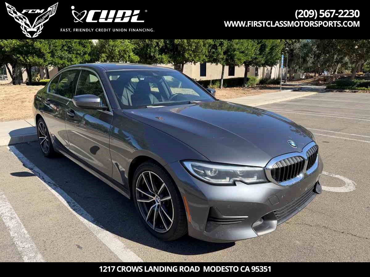 2020 BMW 3 Series 330i Sedan's photo