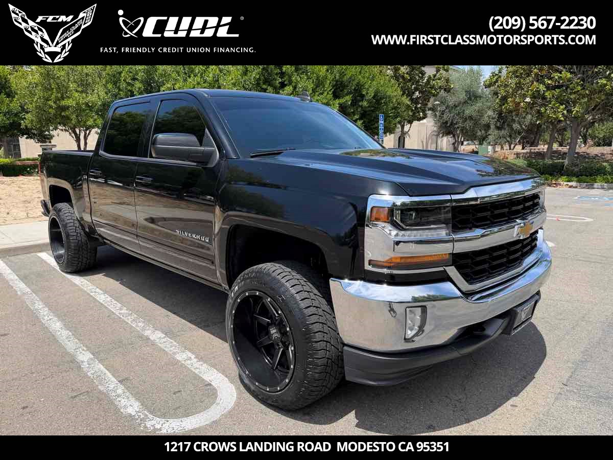 2018 Chevrolet Silverado 1500 LT 4X4 Crew Cab Short Box's photo