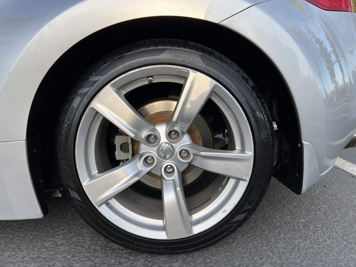Sold 2012 Nissan 370Z in Modesto
