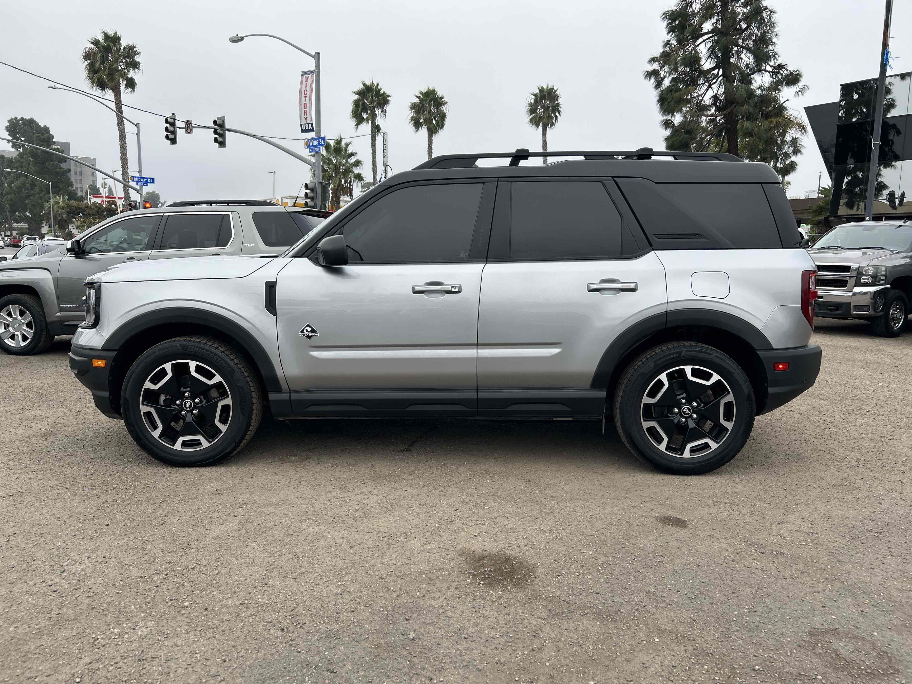 2021 Ford Bronco Sport Outer Banks photo 3