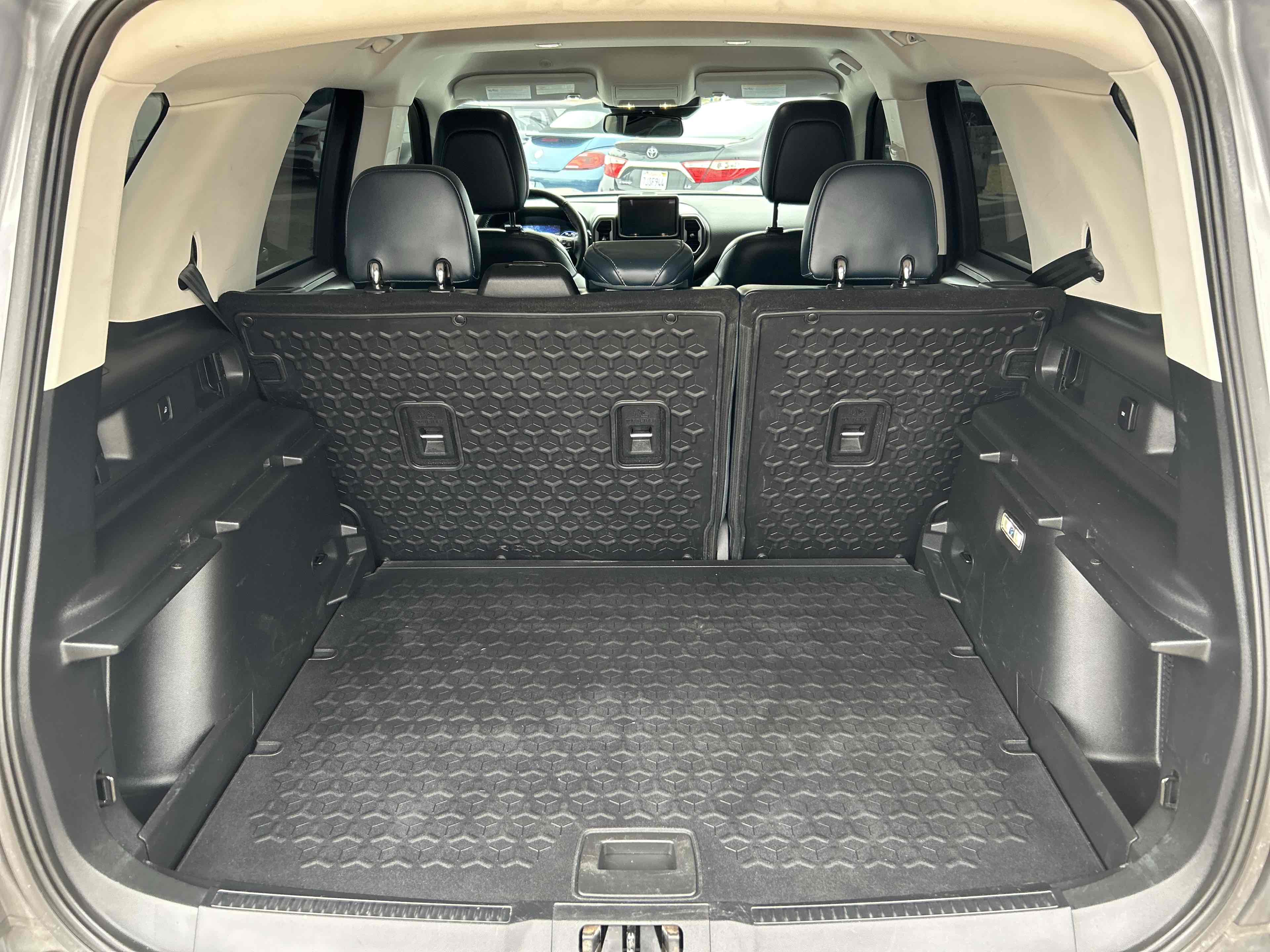 2021 Ford Bronco Sport Outer Banks photo 6
