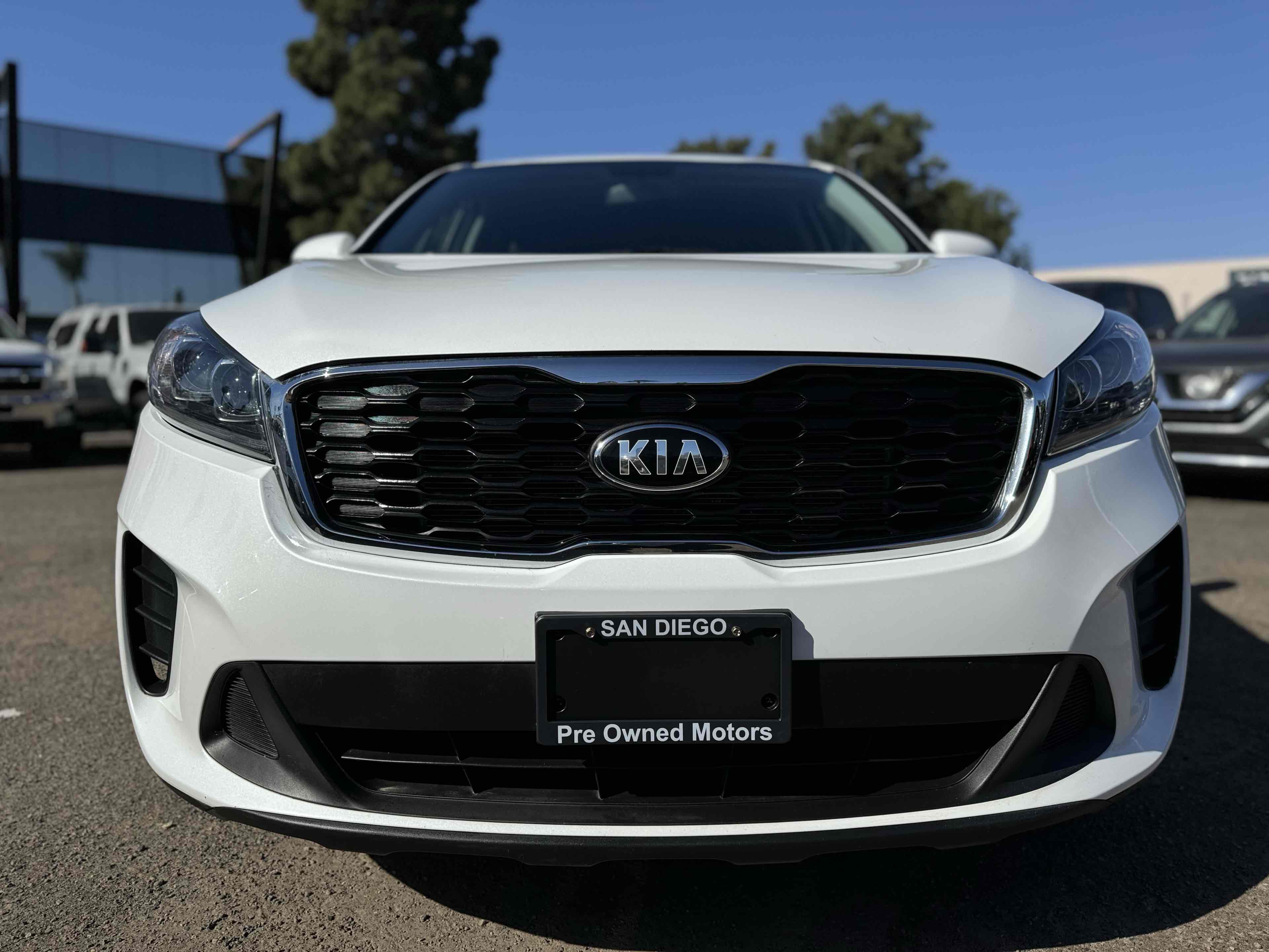2020 Kia Sorento LX V6 photo 2