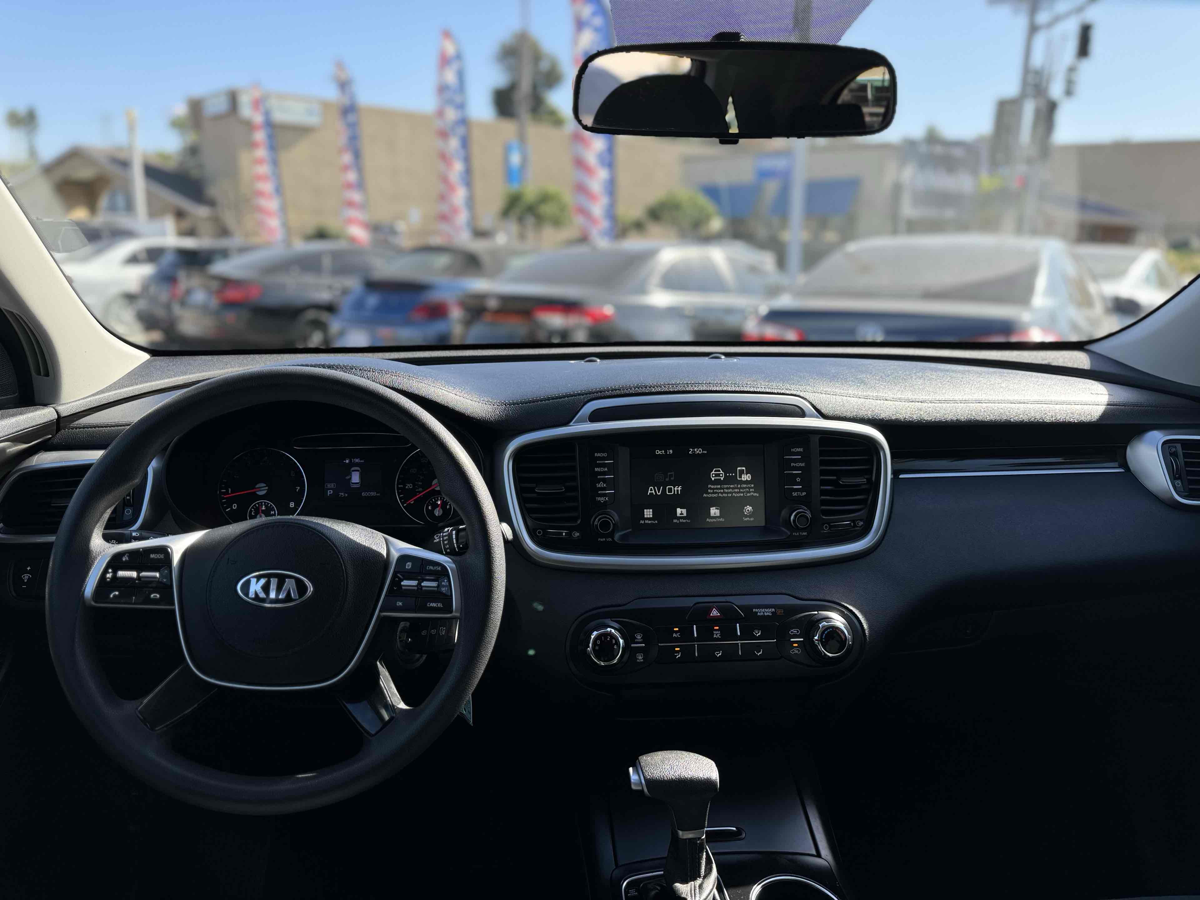 2020 Kia Sorento LX V6 photo 11