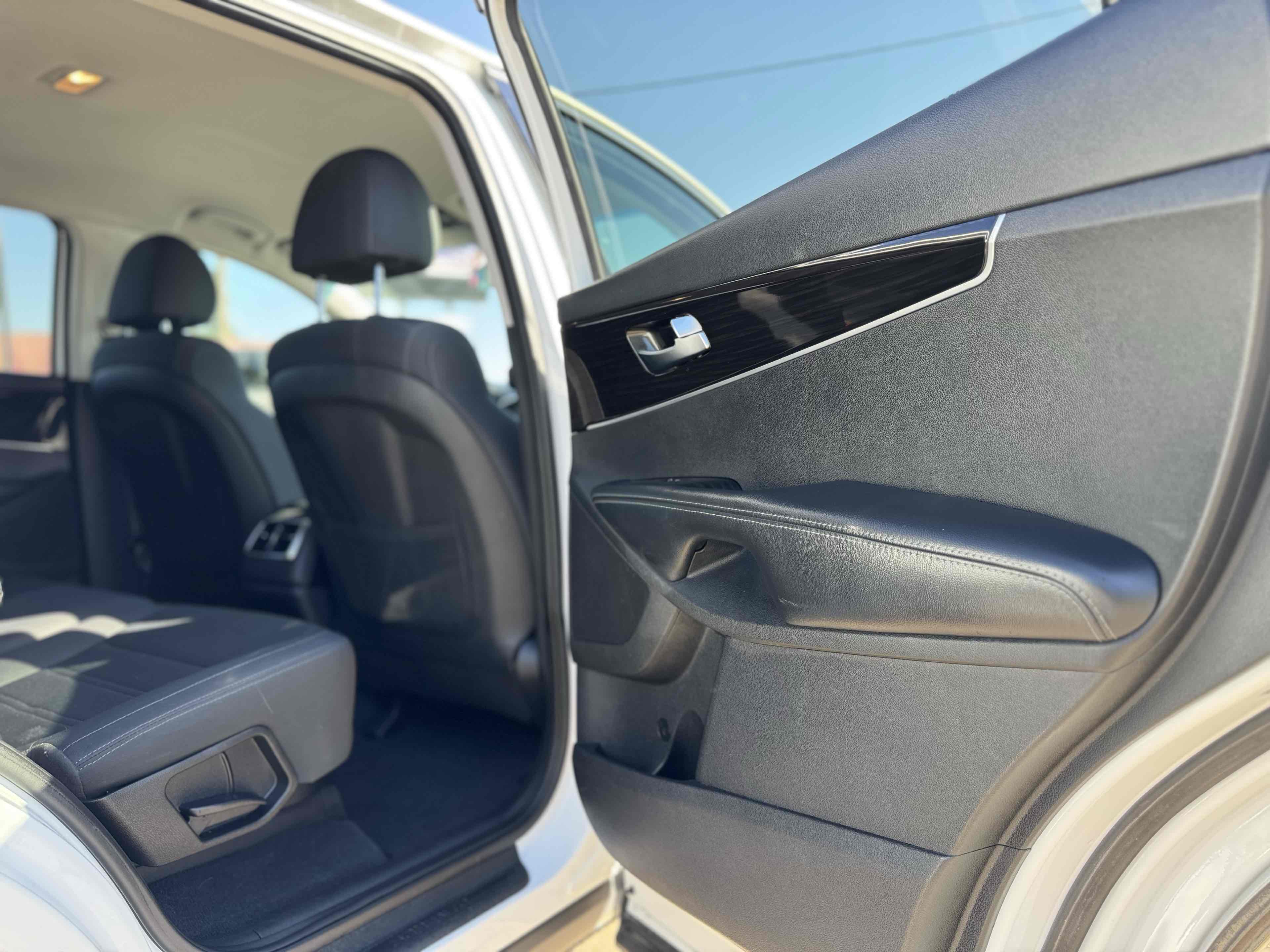 2020 Kia Sorento LX V6 photo 23