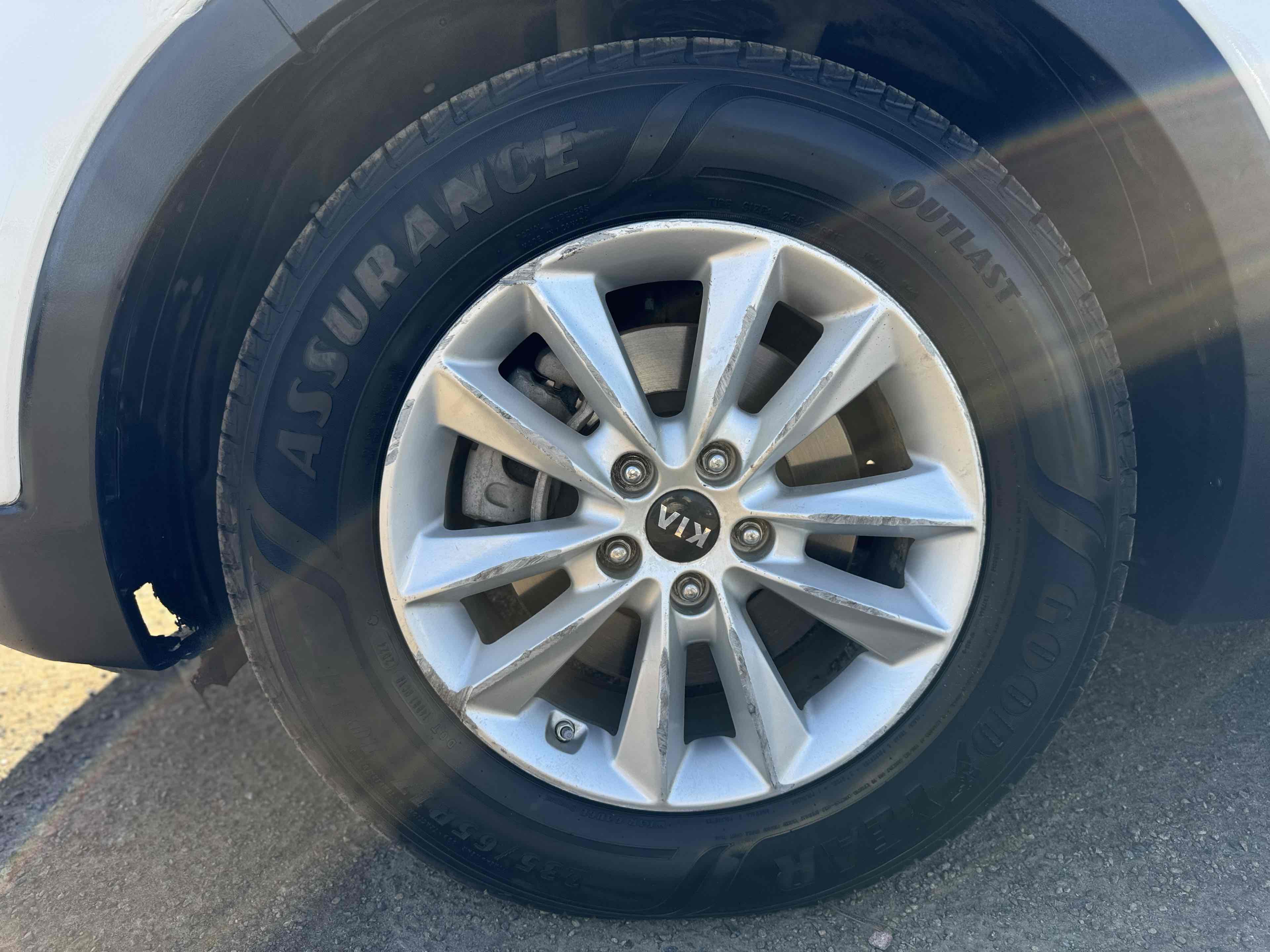 2020 Kia Sorento LX V6 photo 28