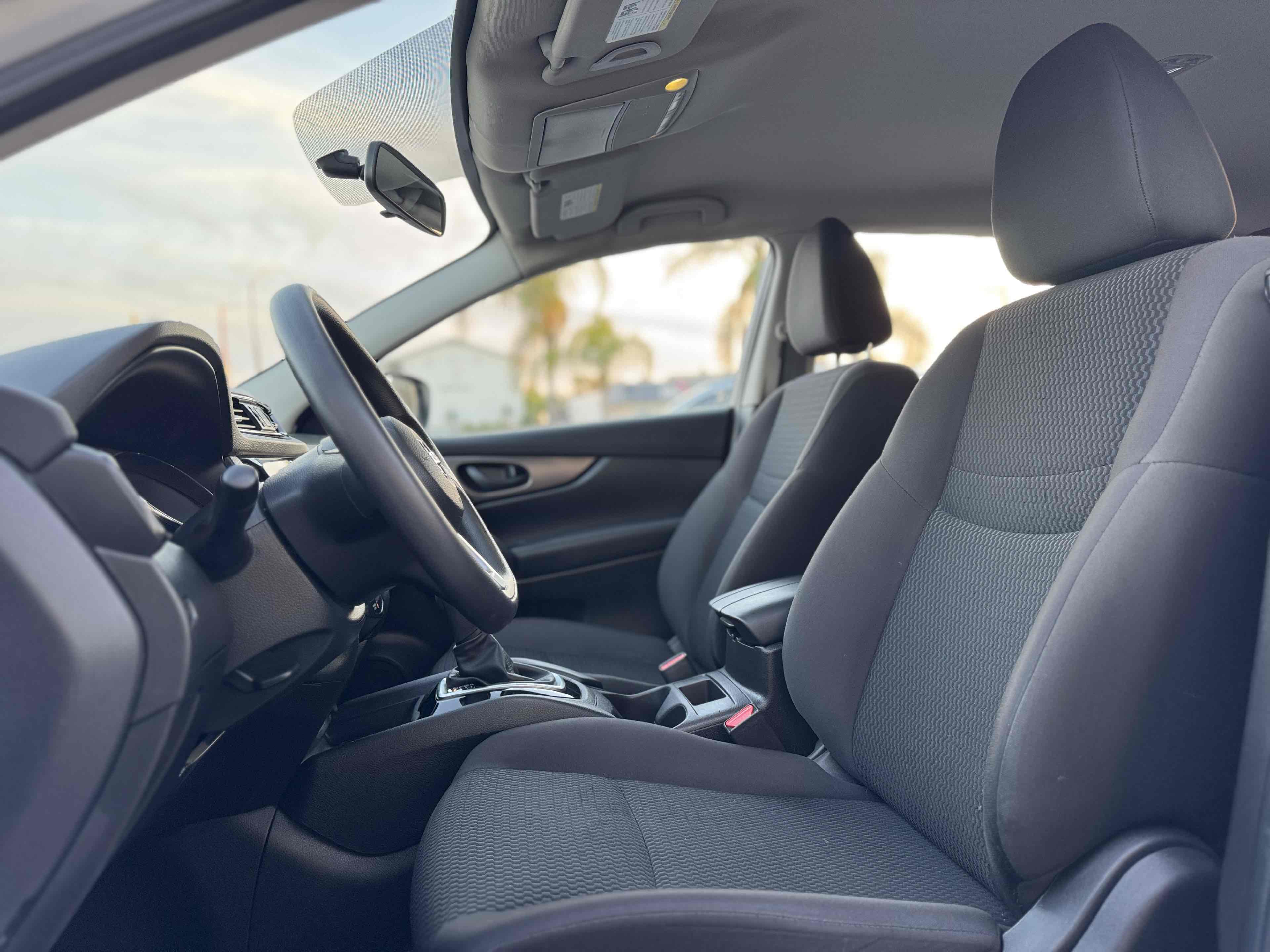 2019 Nissan Rogue Sport S photo 15