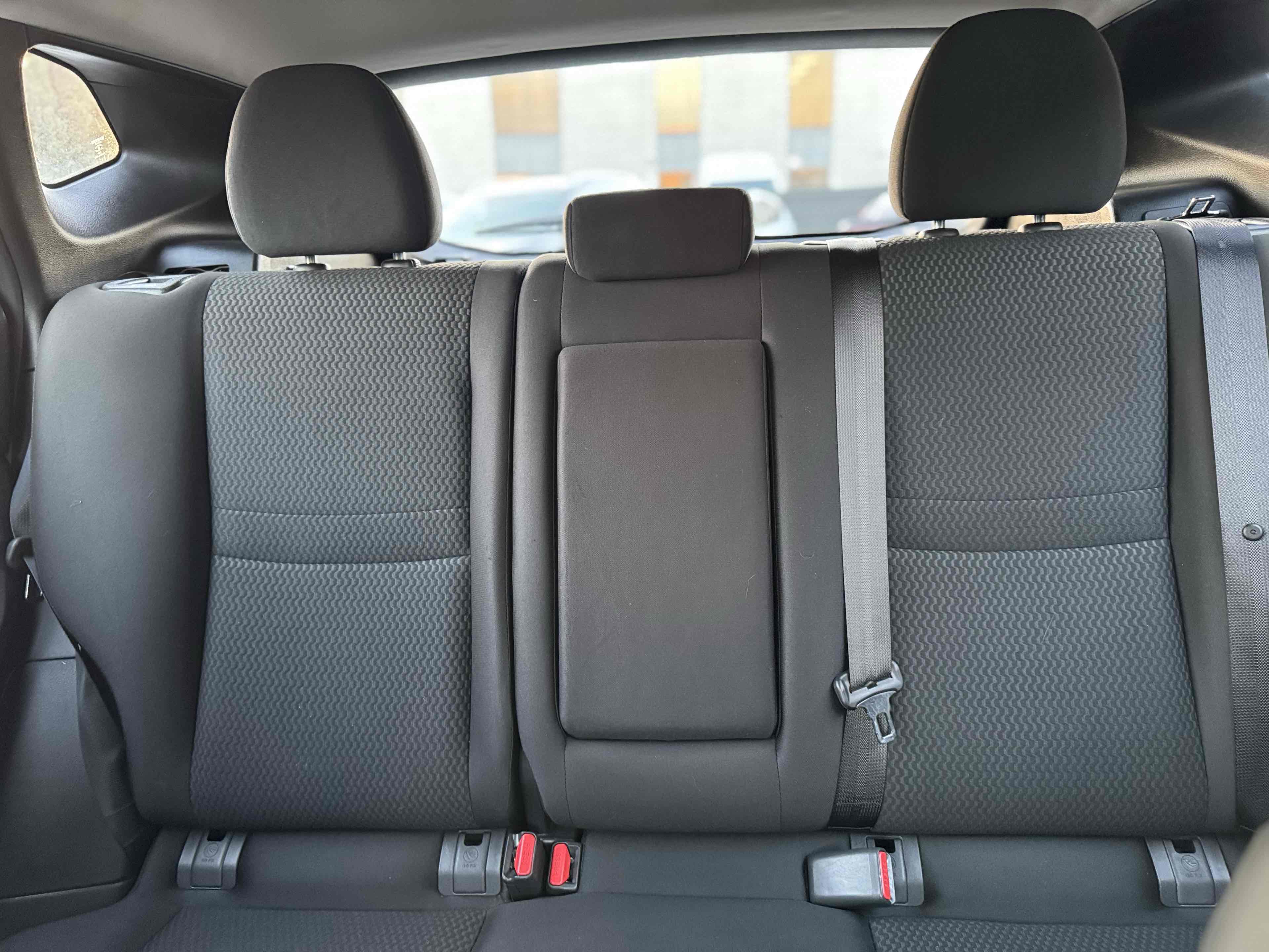 2019 Nissan Rogue Sport S photo 19