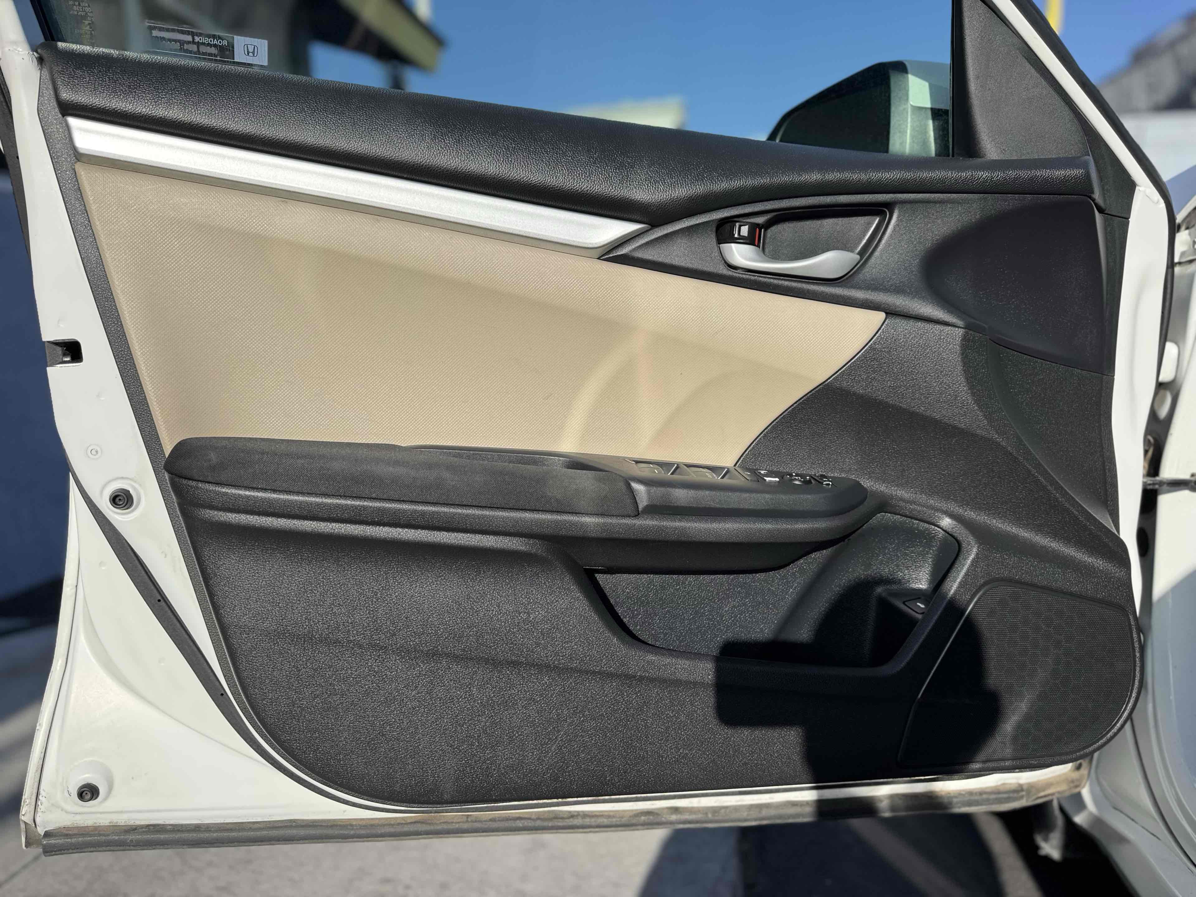 2017 Honda Civic LX photo 23
