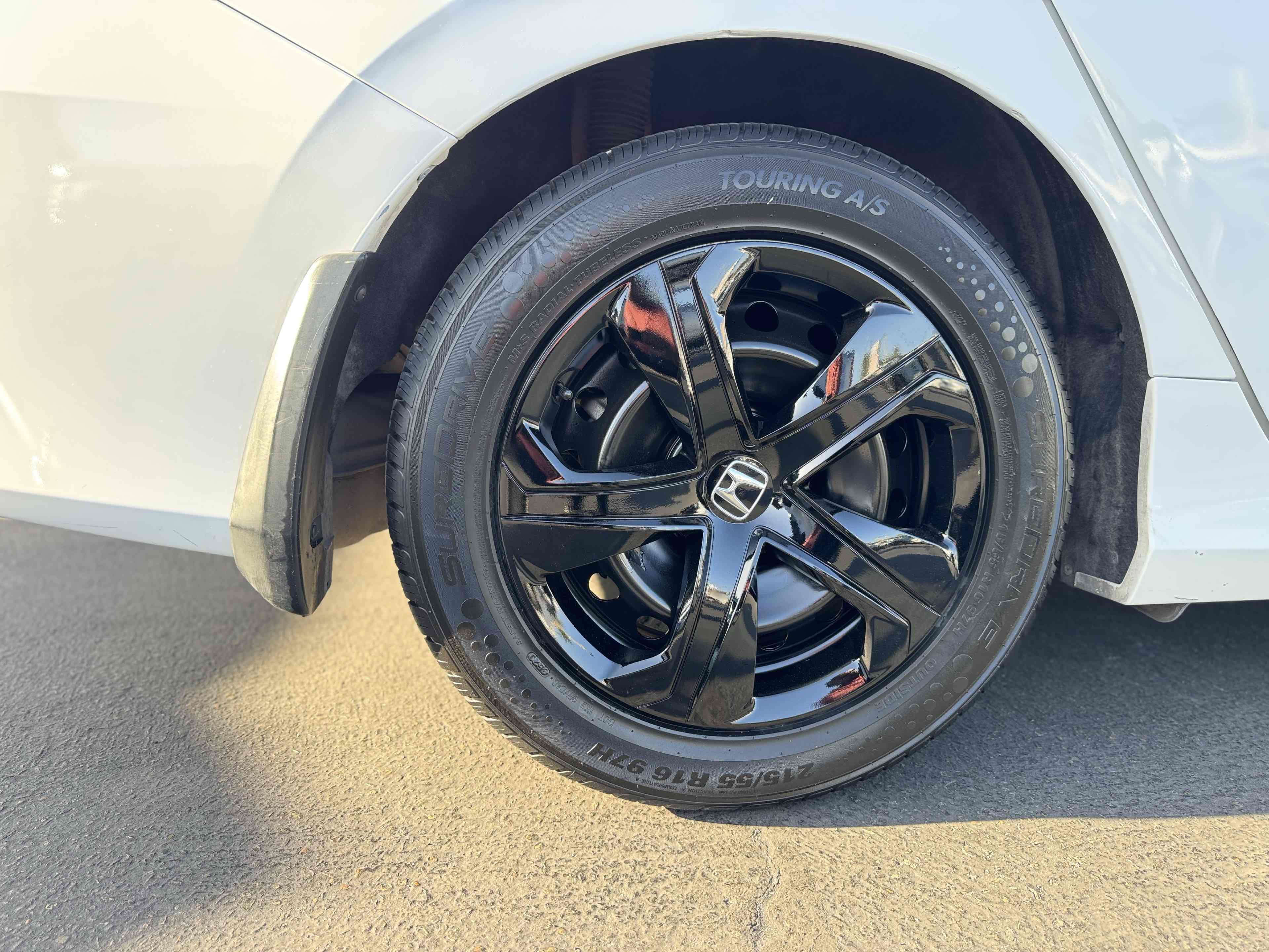 2017 Honda Civic LX photo 27