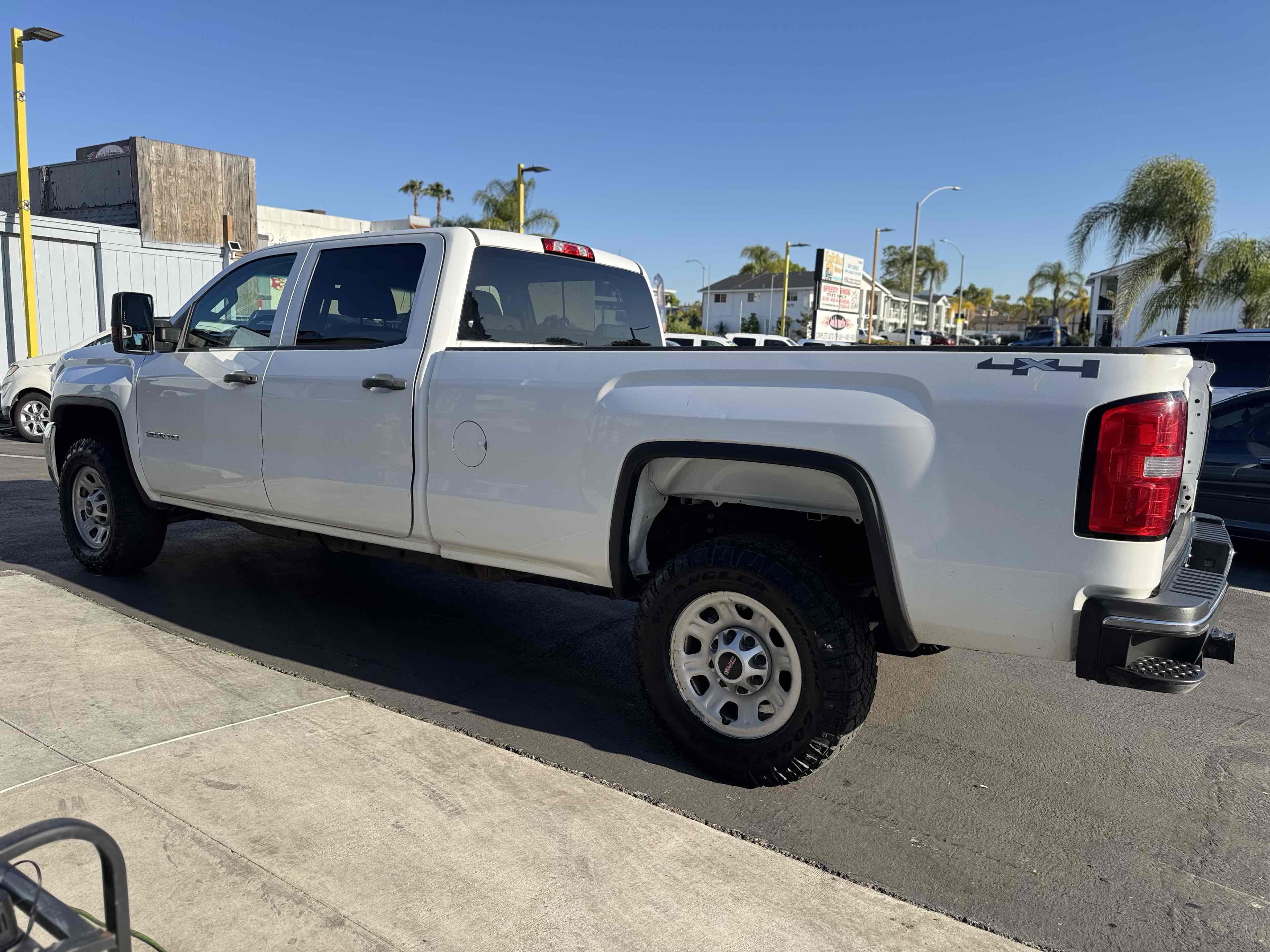 2019 Gmc Sierra SLT photo 6