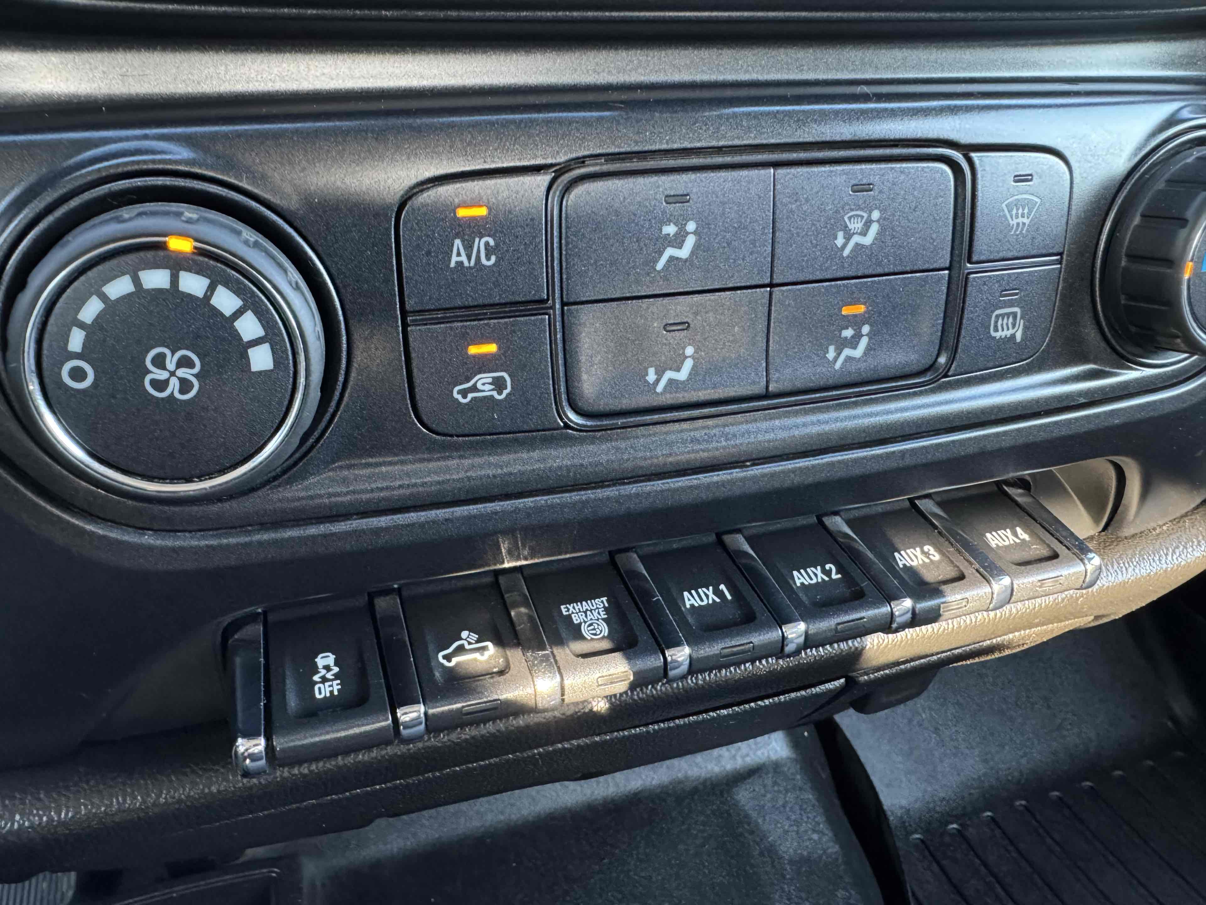 2019 Gmc Sierra SLT photo 16
