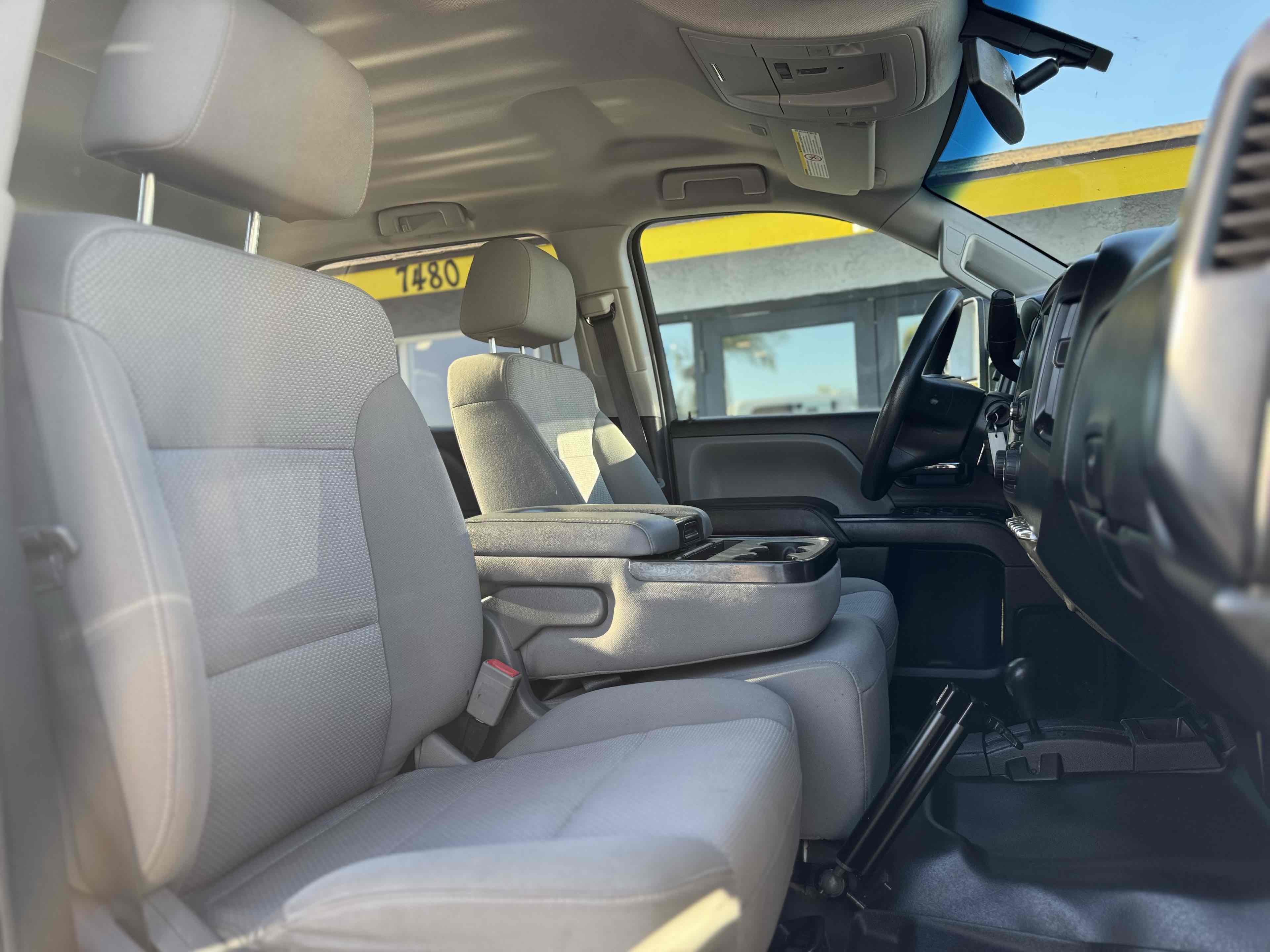 2019 Gmc Sierra SLT photo 19
