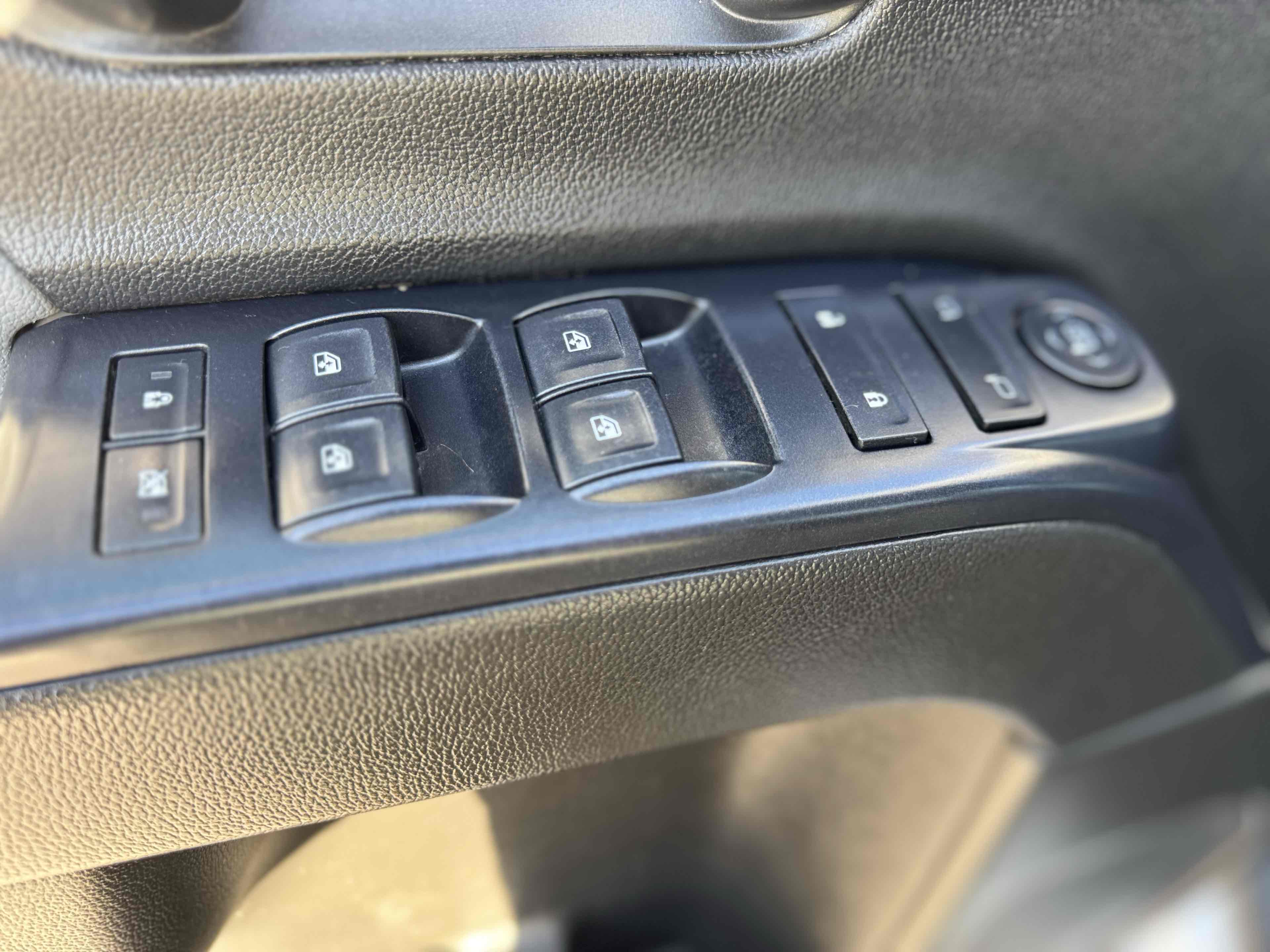 2019 Gmc Sierra SLT photo 22