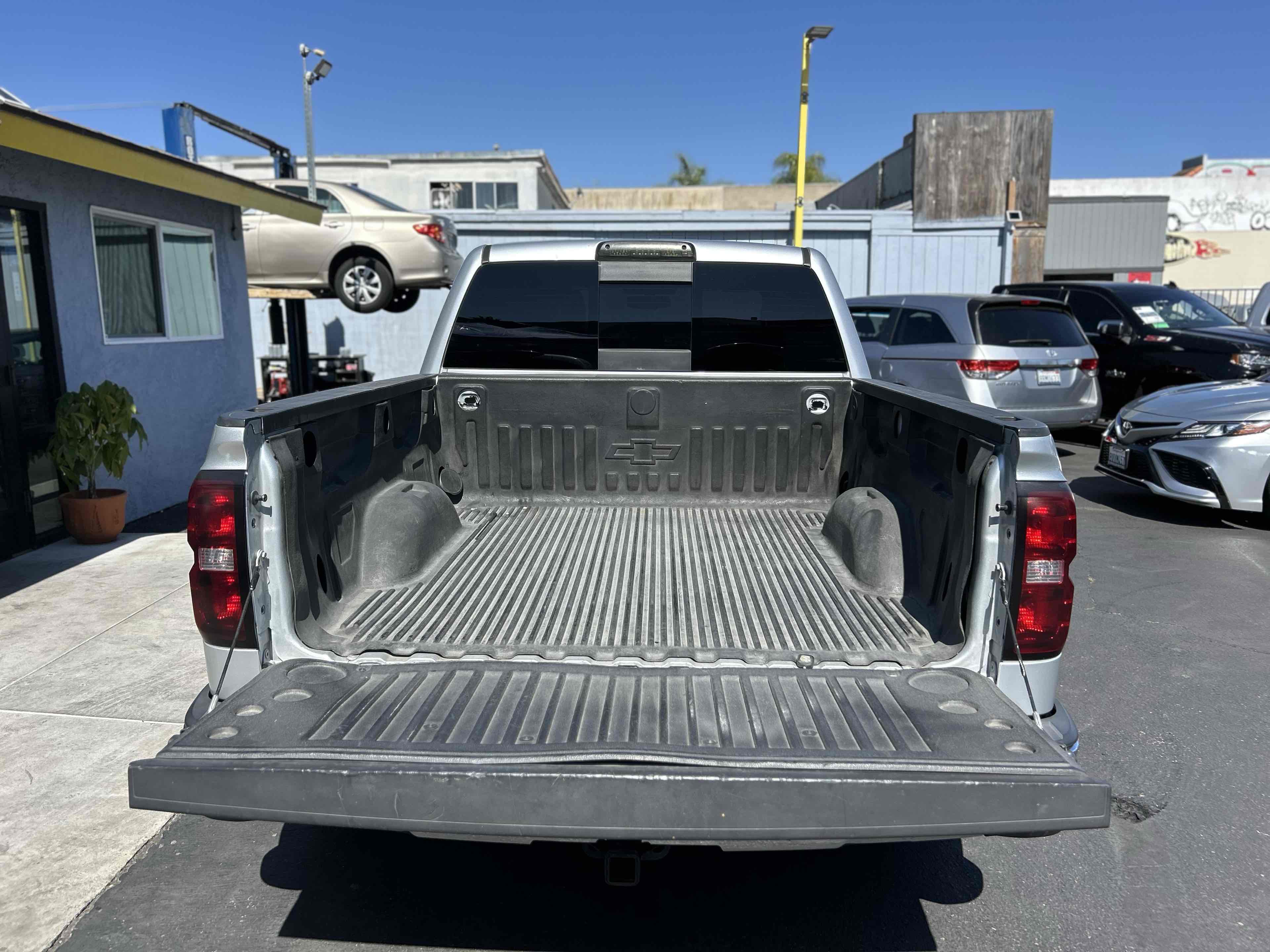 2015 Chevrolet Silverado 1500 LTZ photo 8