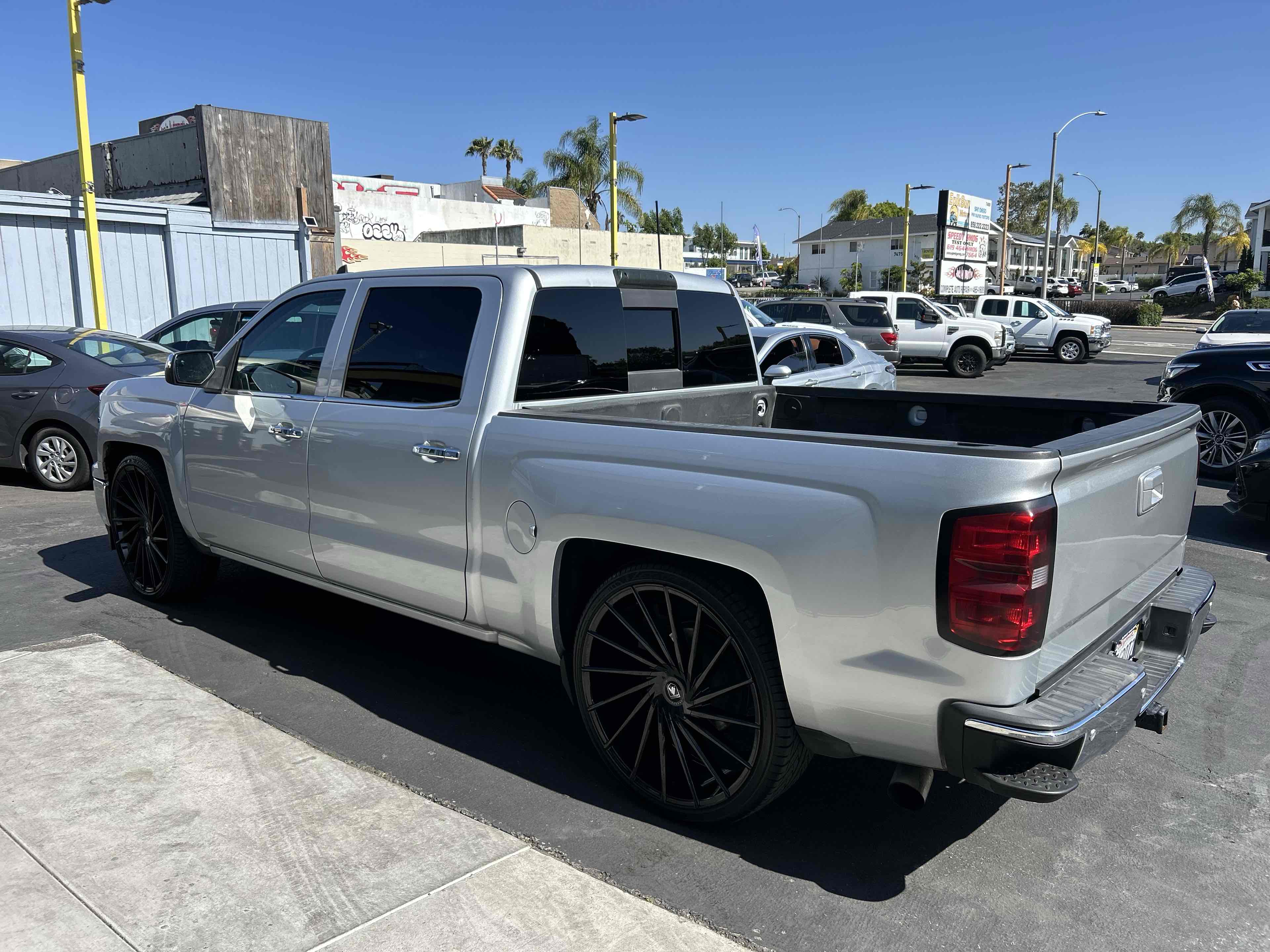2015 Chevrolet Silverado 1500 LTZ photo 6