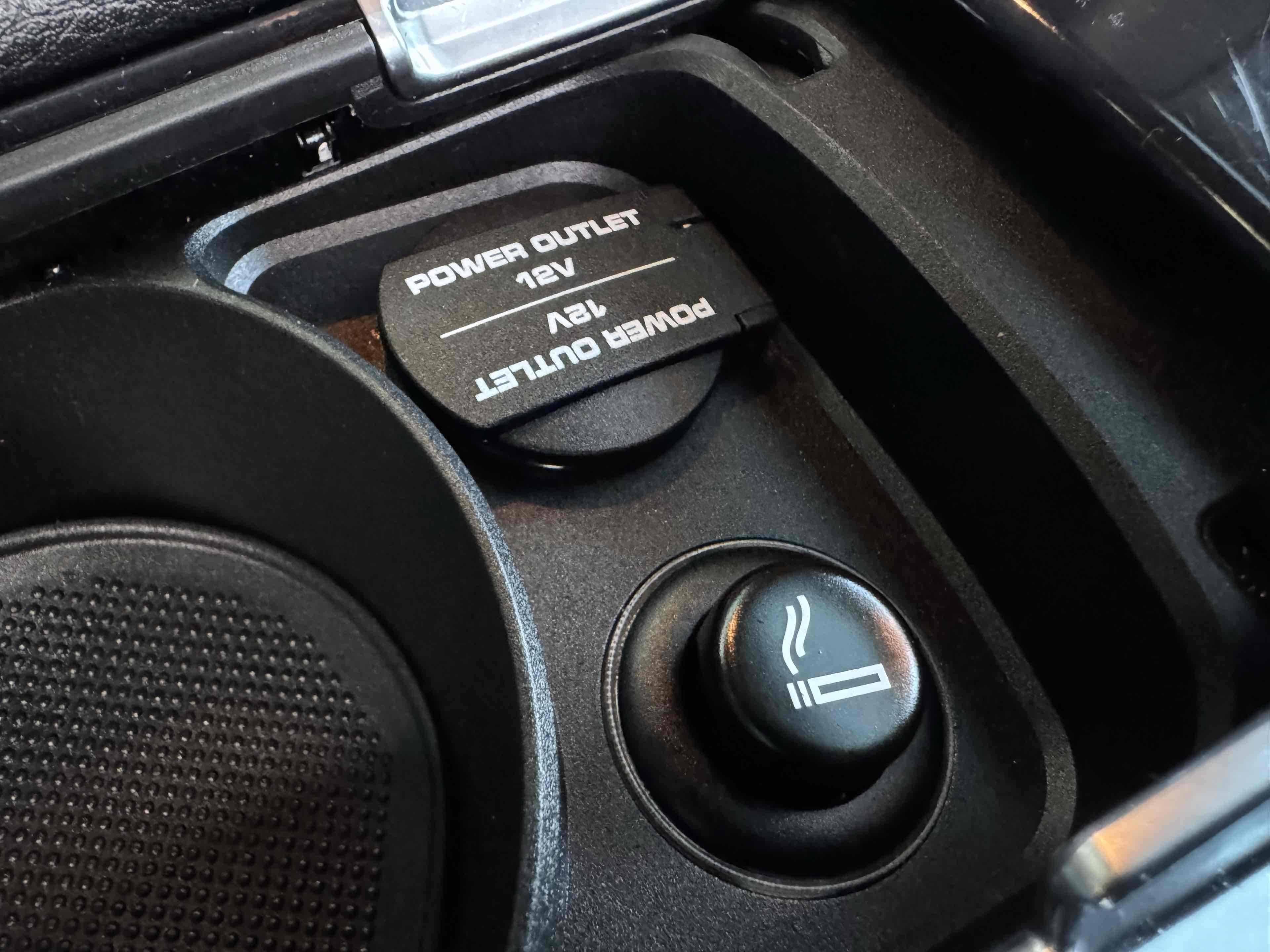 2014 Porsche Panamera S photo 35