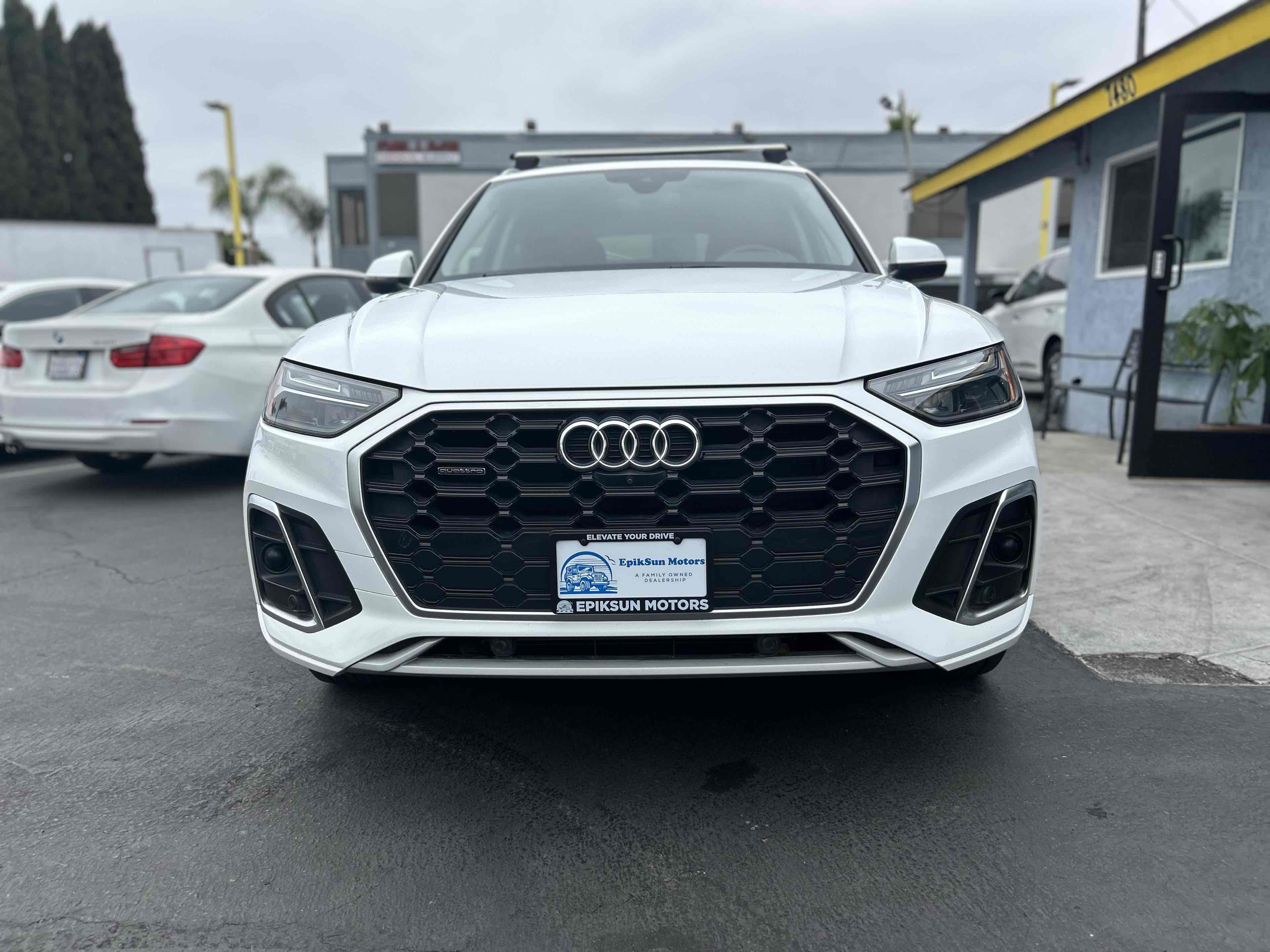 2023 Audi Q5 S line Premium Plus 45 TFSI photo 2