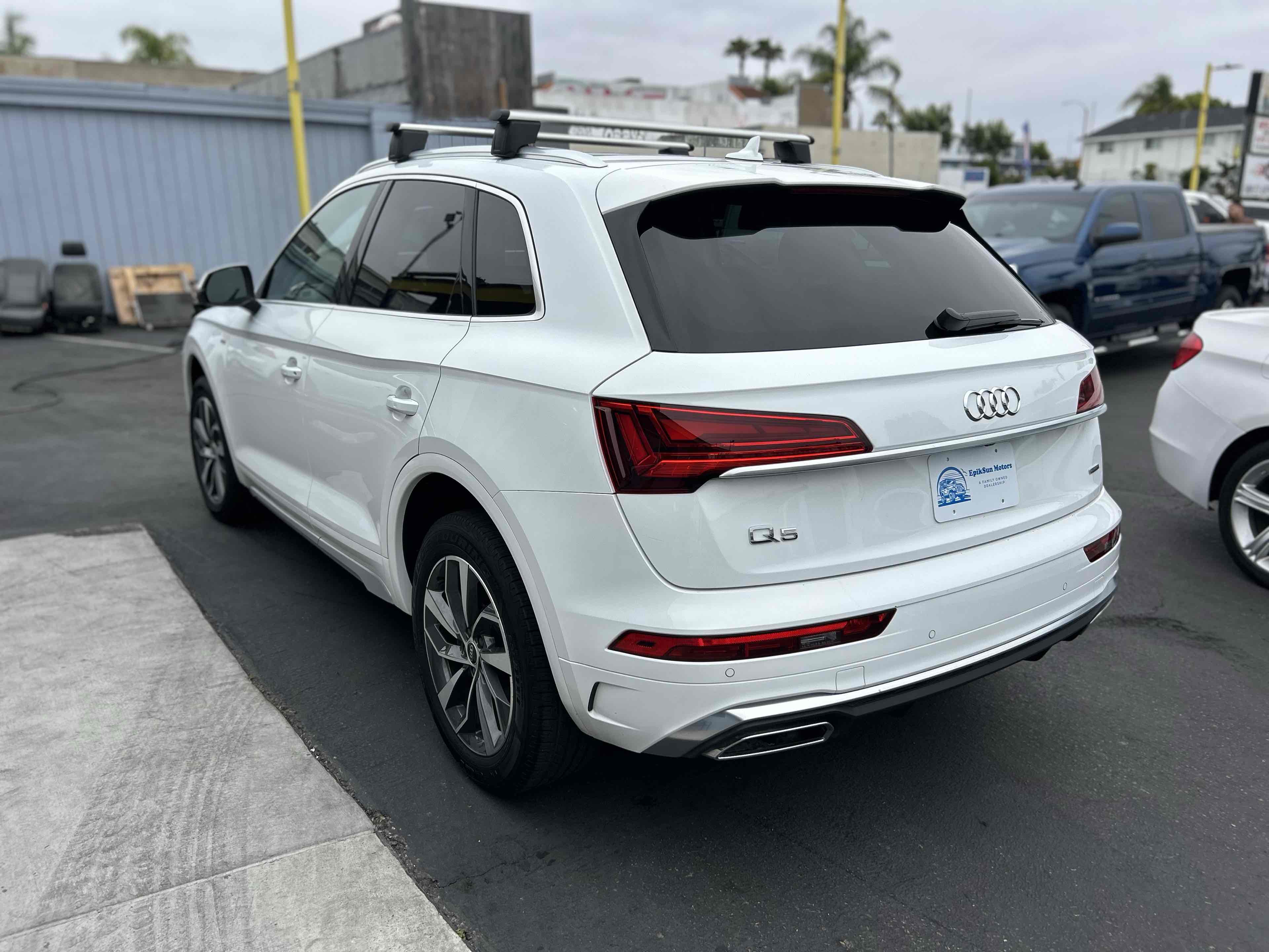 2023 Audi Q5 S line Premium Plus 45 TFSI photo 6