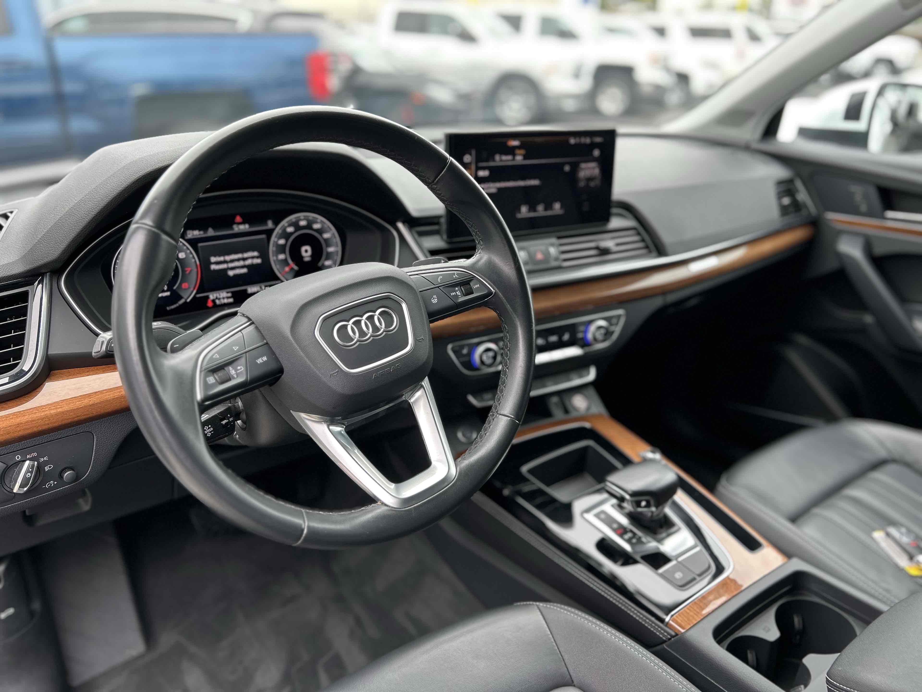 2023 Audi Q5 S line Premium Plus 45 TFSI photo 10