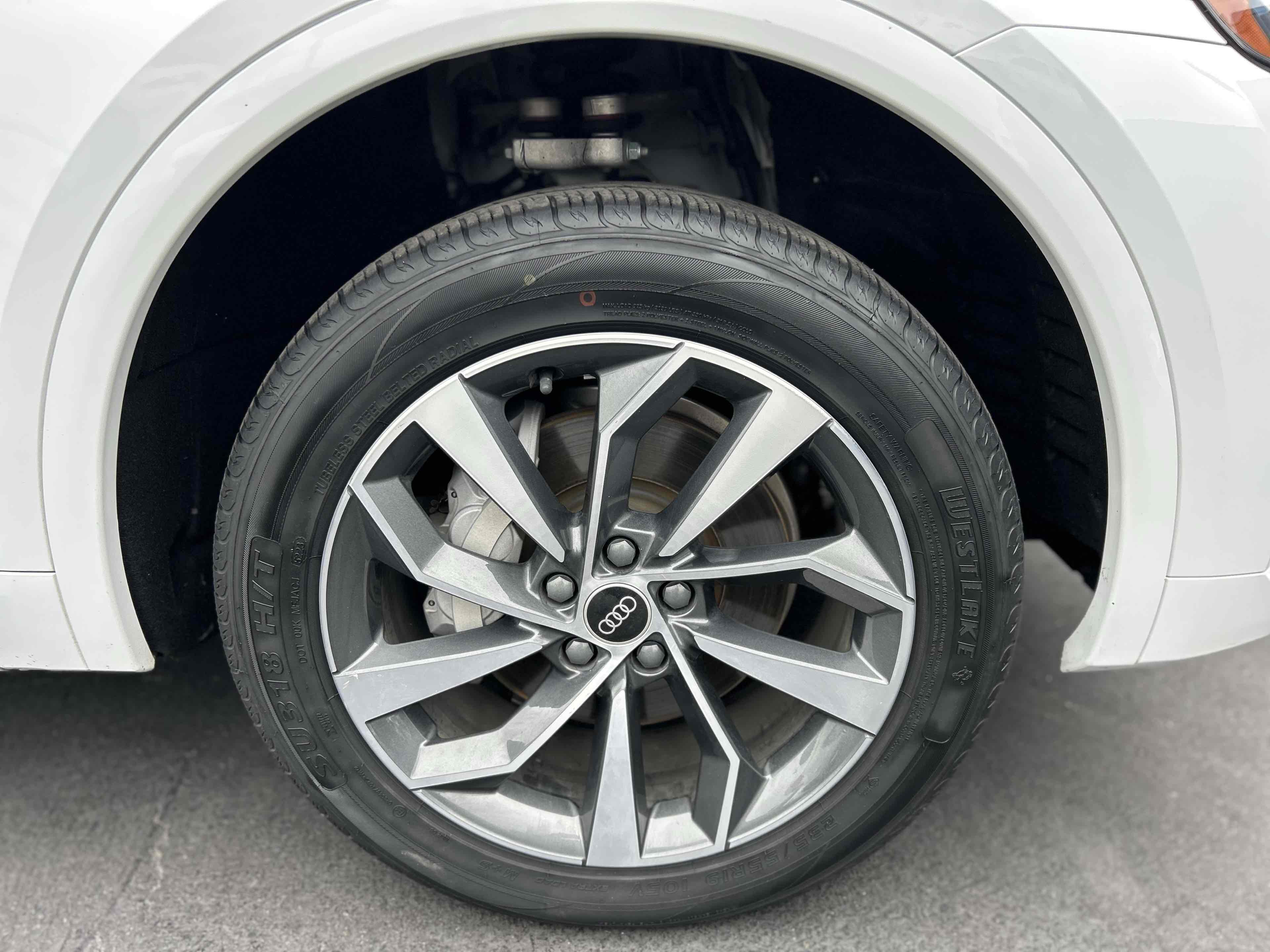 2023 Audi Q5 S line Premium Plus 45 TFSI photo 29