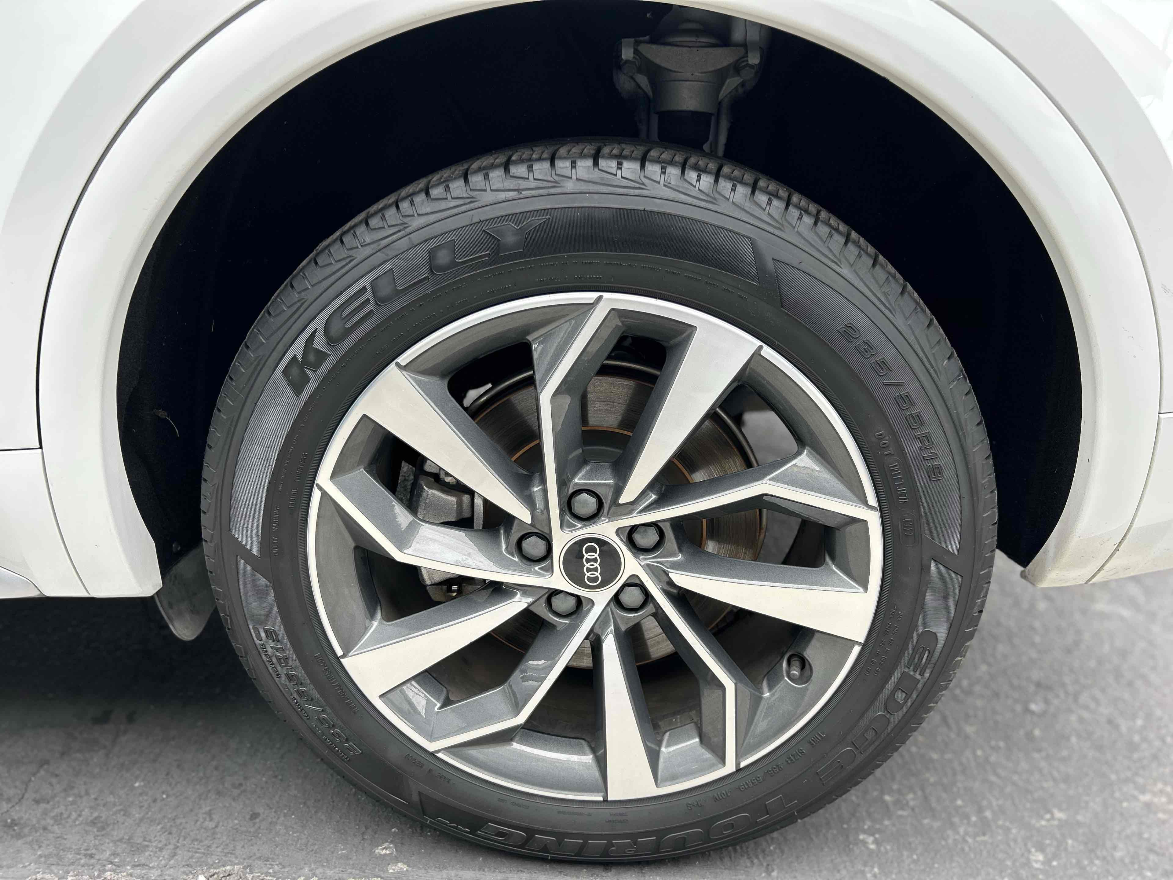 2023 Audi Q5 S line Premium Plus 45 TFSI photo 31